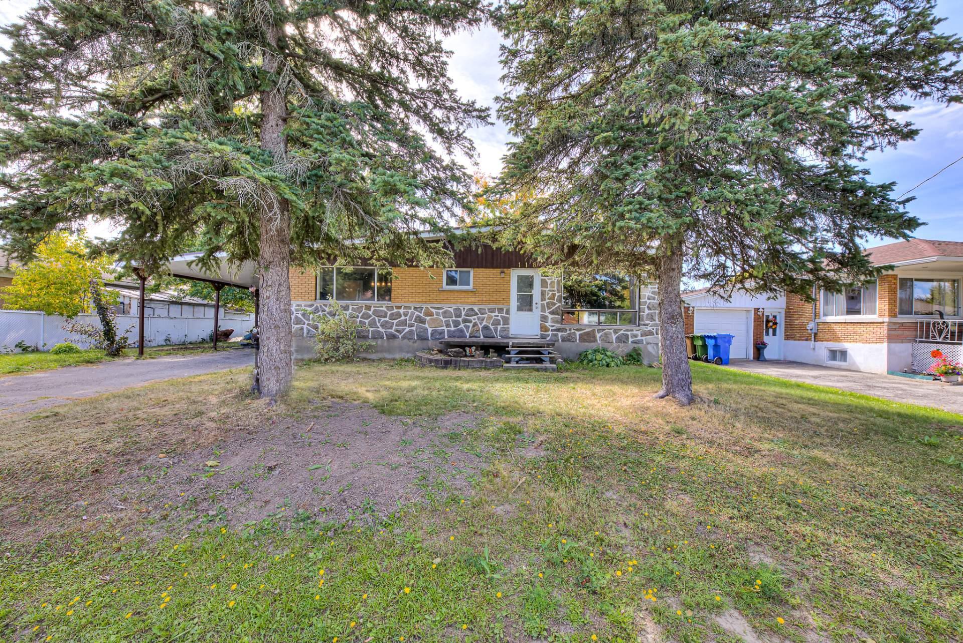 









118


43e Avenue

,
Saint-Eustache,




QC
J7P3E4

