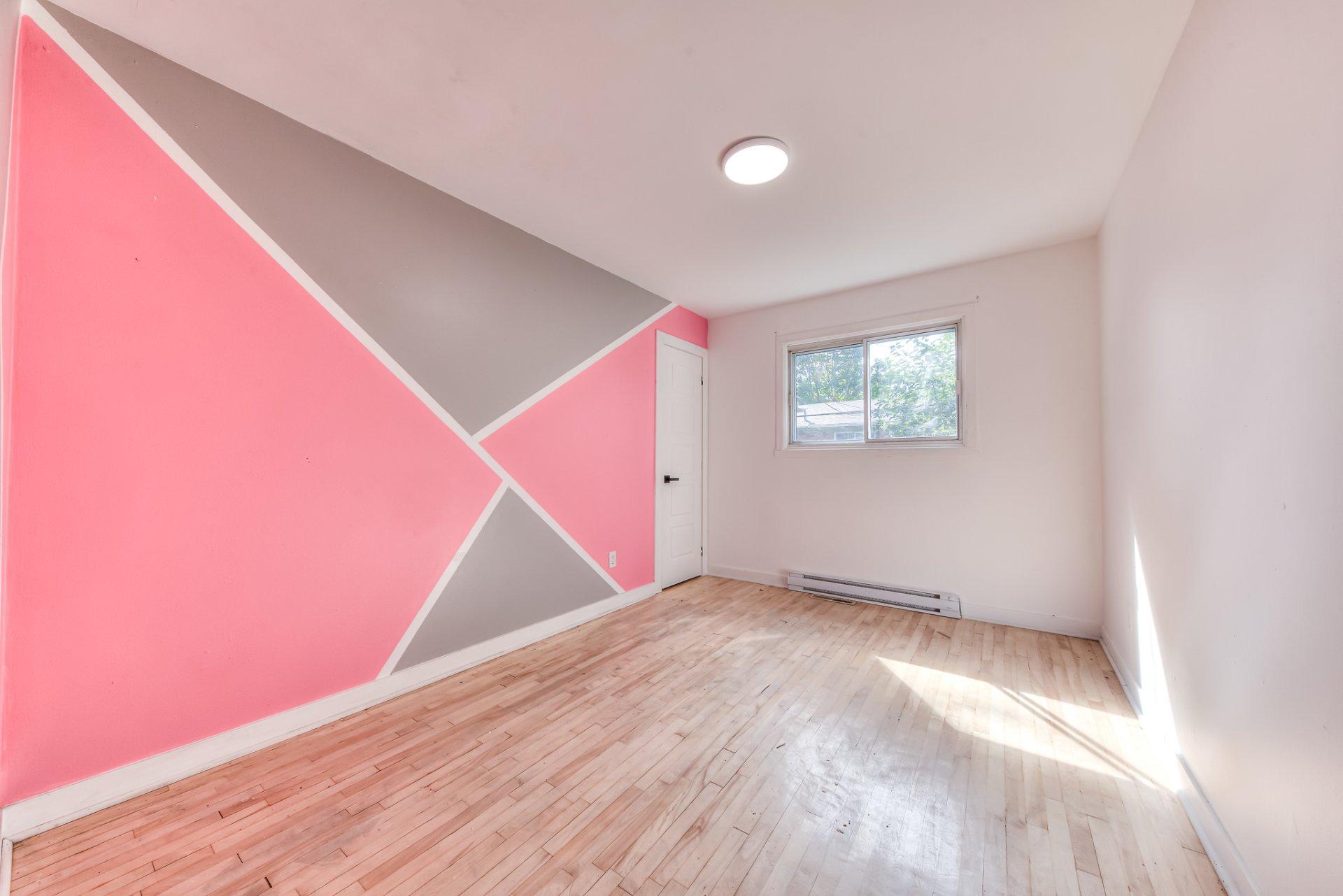 









118


43e Avenue

,
Saint-Eustache,




QC
J7P3E4

