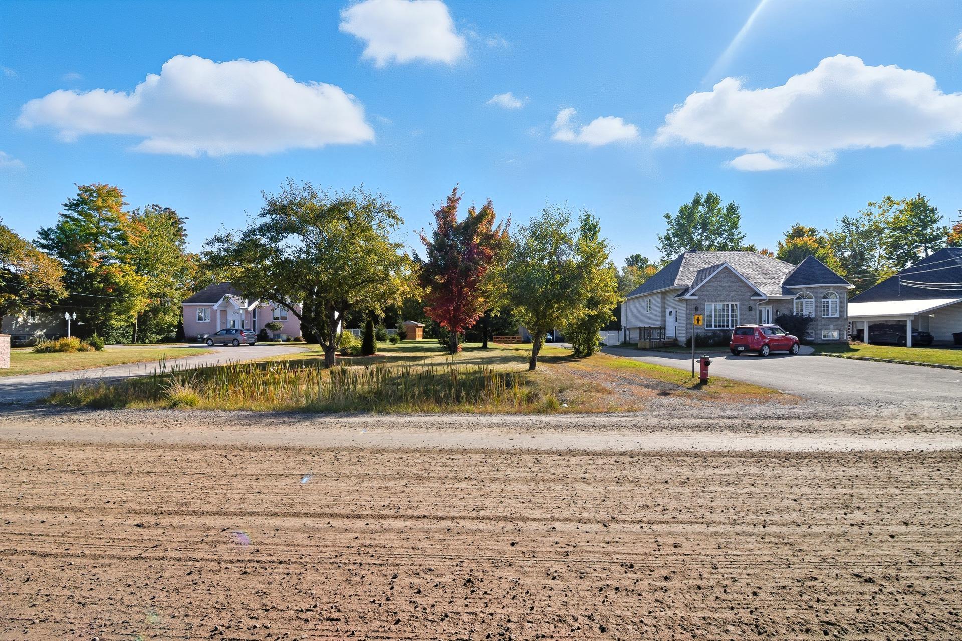 









1288


Rue d'Alma

,
Gatineau (Gatineau),







QC
J8R3J4

