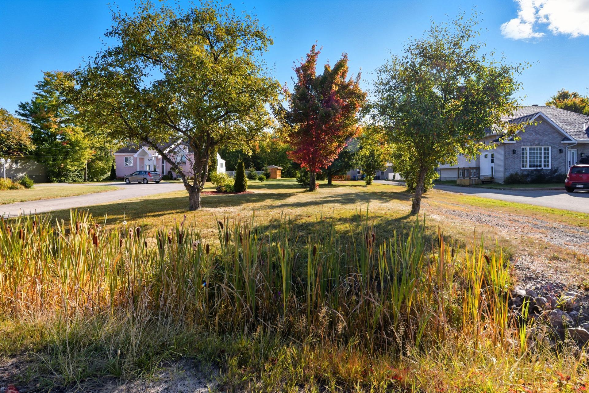 









1288


Rue d'Alma

,
Gatineau (Gatineau),







QC
J8R3J4

