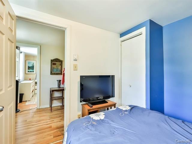 









339

 - 343


Route des Cantons

,
Saint-Émile-de-Suffolk,




QC
J0V1L0

