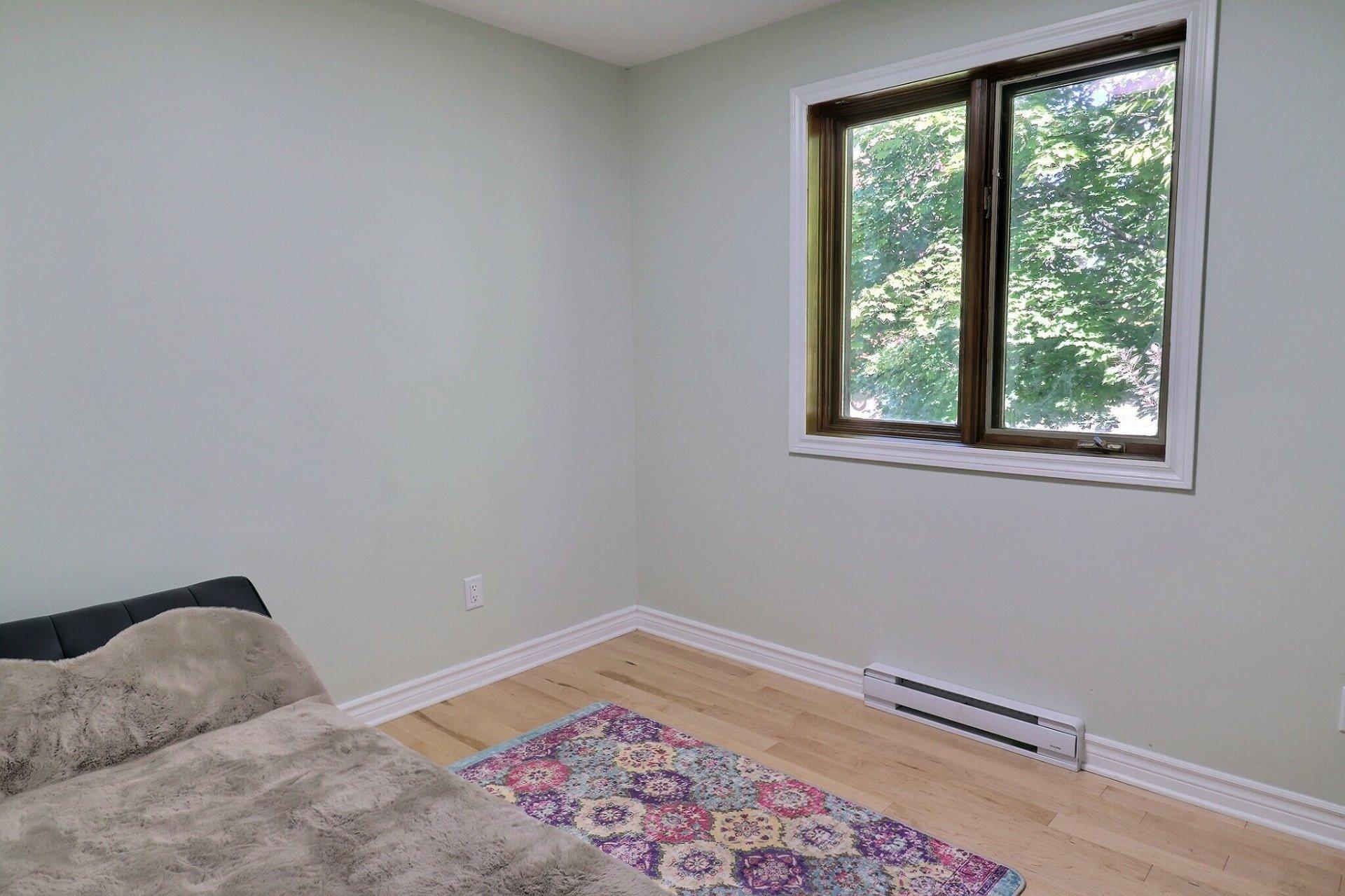 









75


Av. des Camélias

,
Gatineau (Aylmer),




QC
J9J2E7

