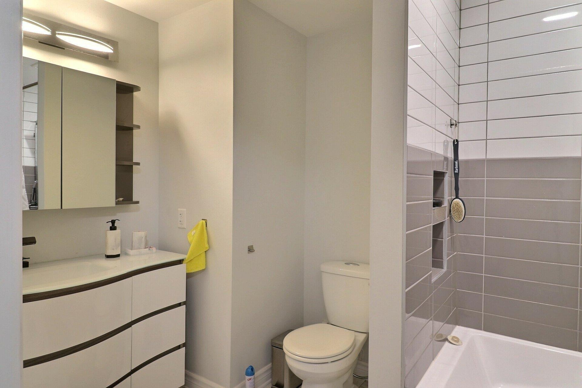 









75


Av. des Camélias

,
Gatineau (Aylmer),




QC
J9J2E7

