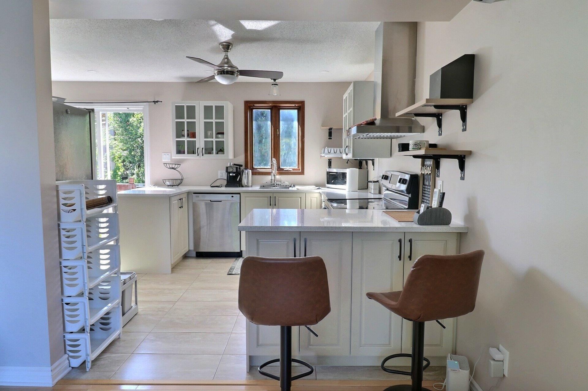 









75


Av. des Camélias

,
Gatineau (Aylmer),




QC
J9J2E7

