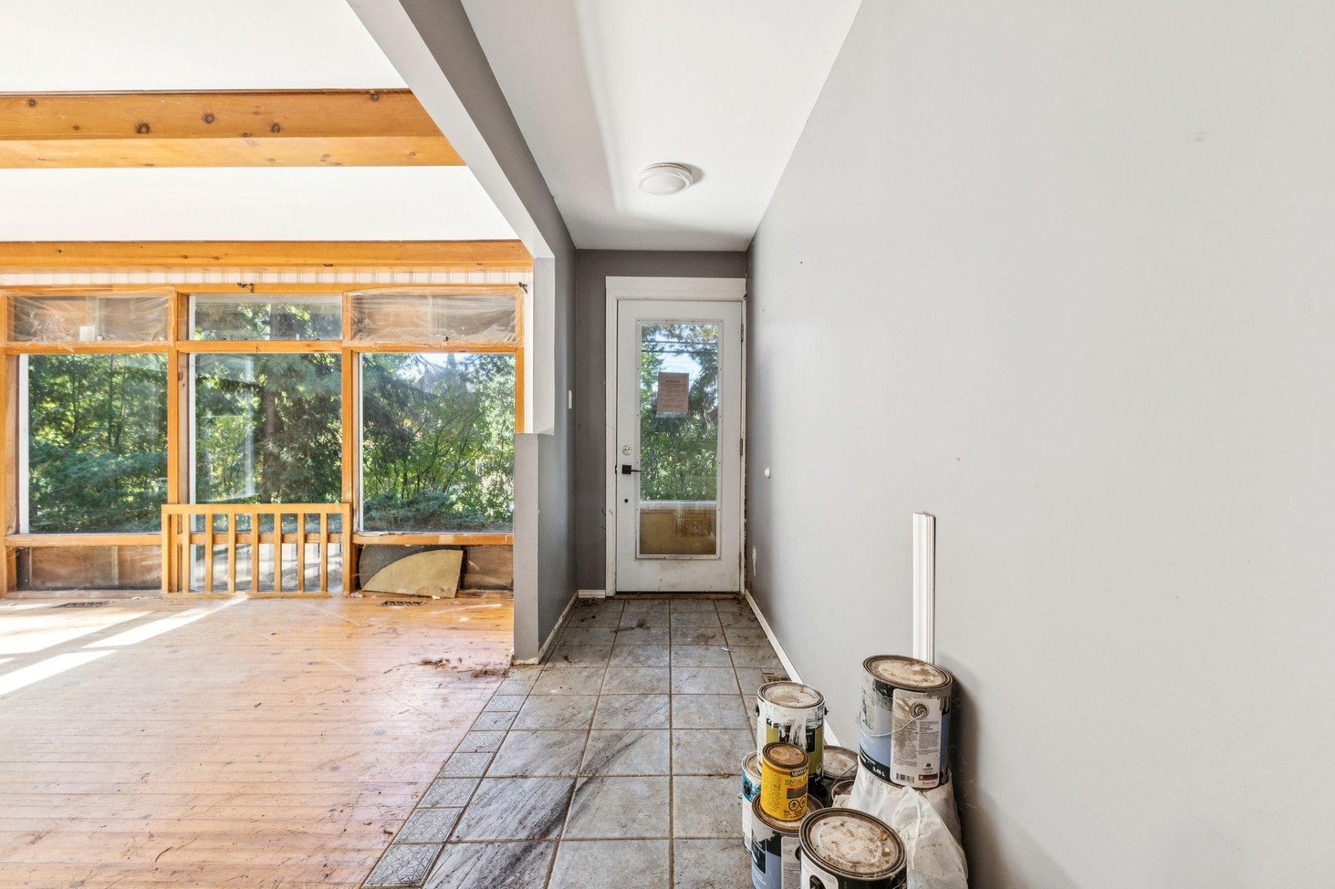 









58


Rue Lake

,
Gatineau (Aylmer),




QC
J9H4B5

