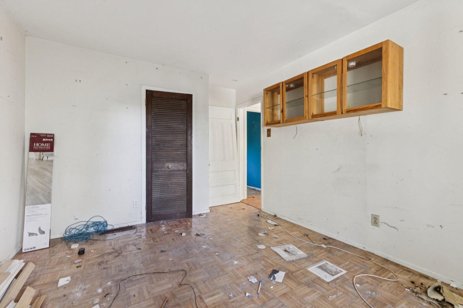 









58


Rue Lake

,
Gatineau (Aylmer),




QC
J9H4B5

