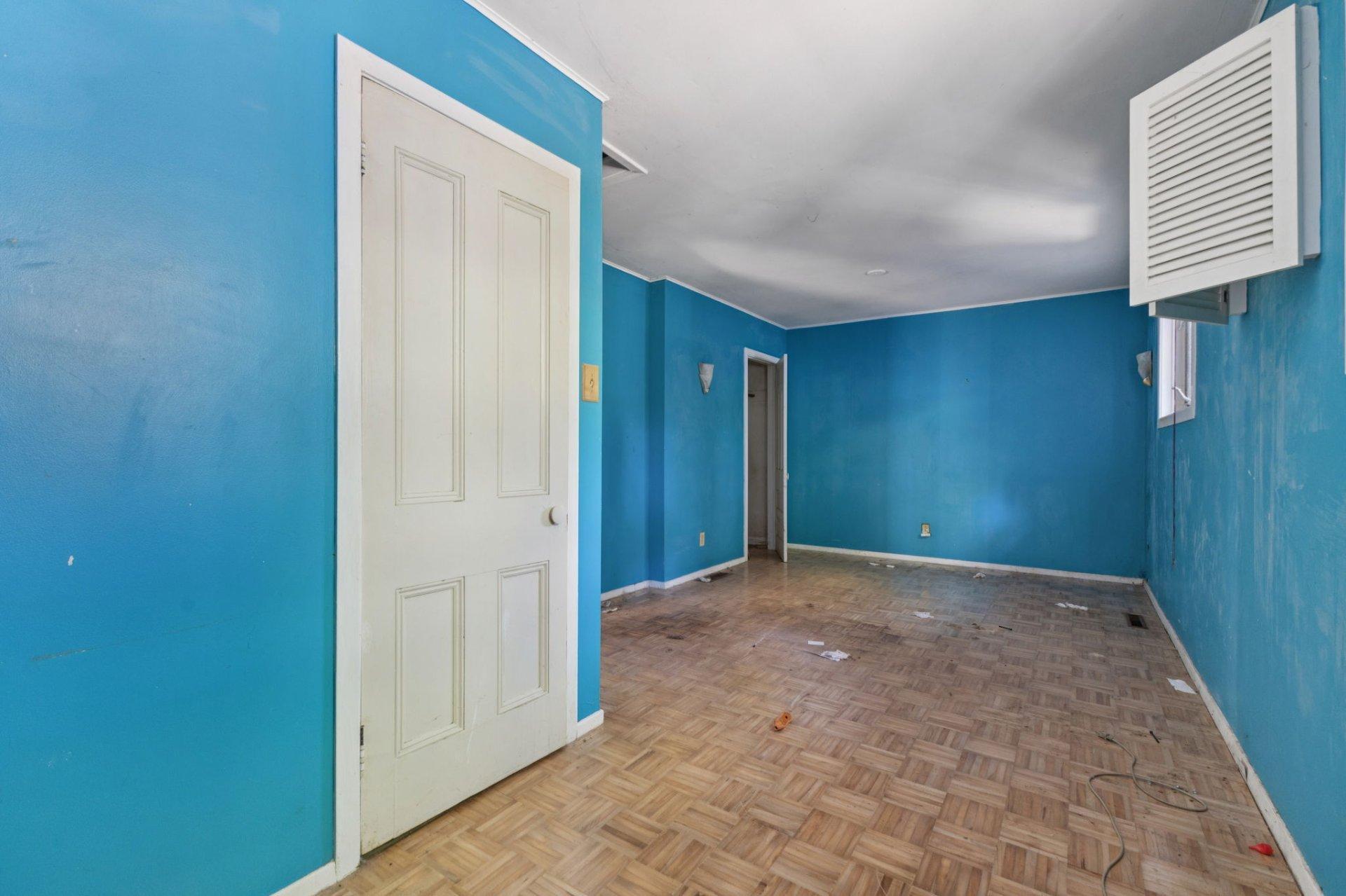 









58


Rue Lake

,
Gatineau (Aylmer),




QC
J9H4B5

