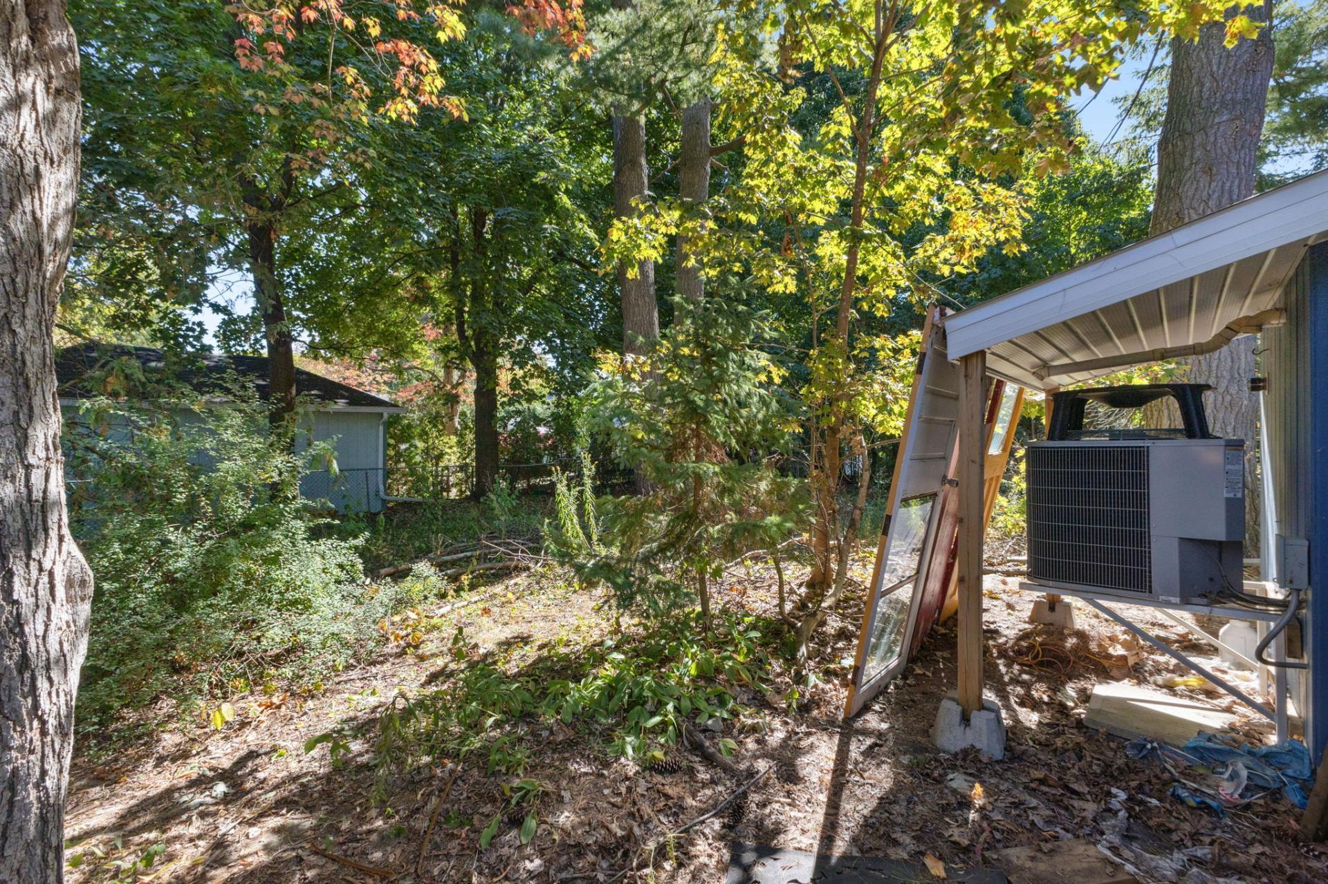 









58


Rue Lake

,
Gatineau (Aylmer),




QC
J9H4B5

