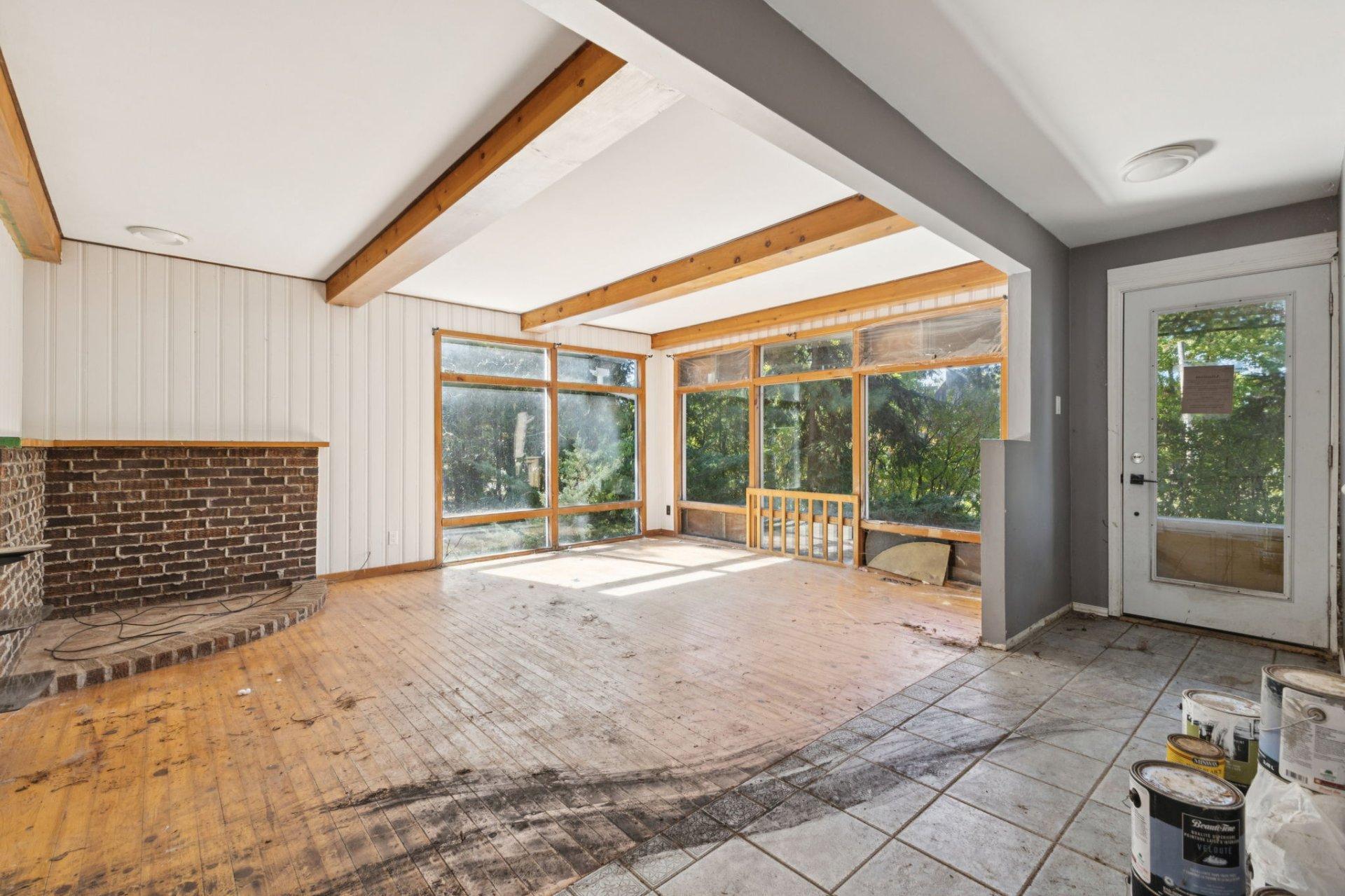 









58


Rue Lake

,
Gatineau (Aylmer),




QC
J9H4B5

