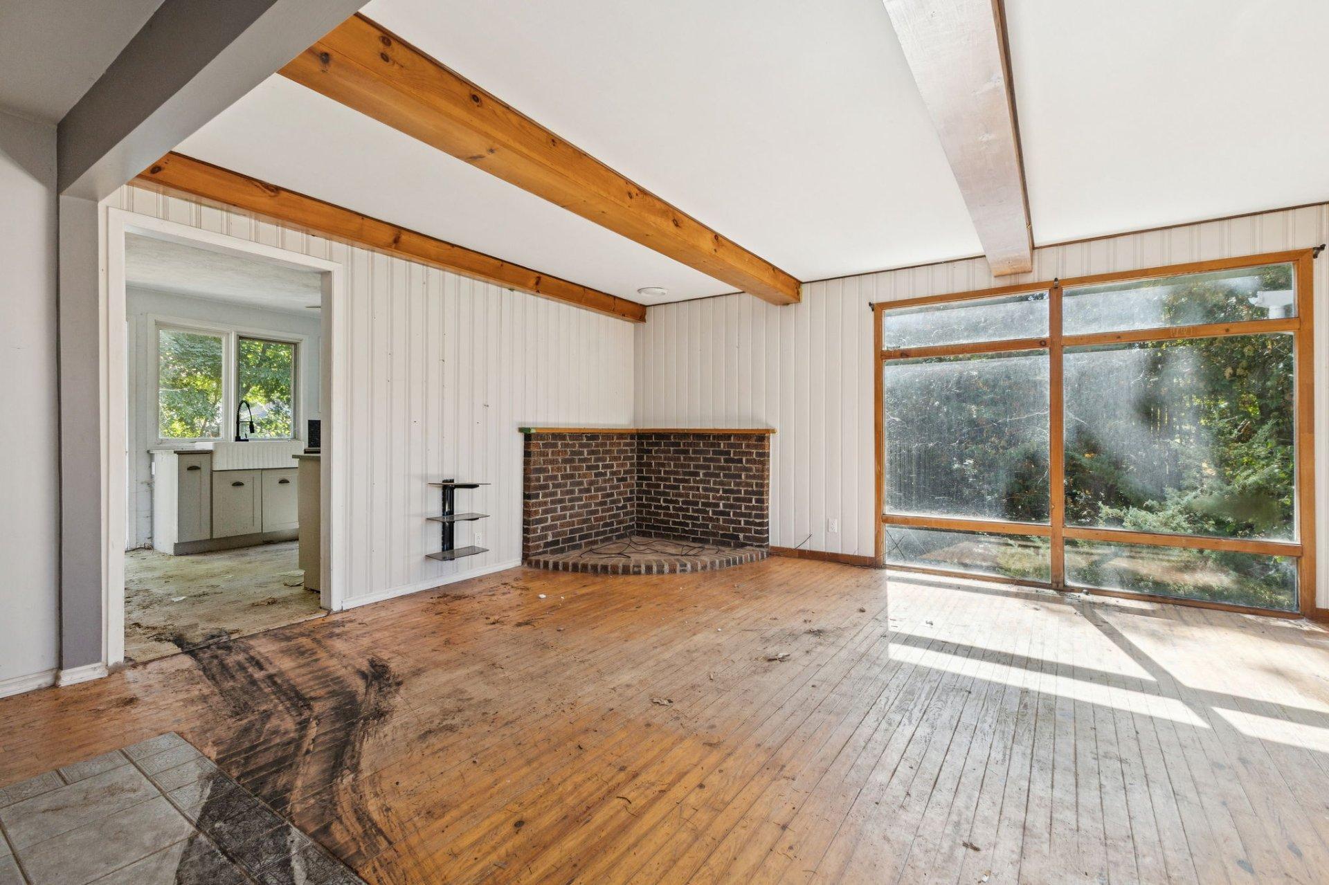 









58


Rue Lake

,
Gatineau (Aylmer),




QC
J9H4B5

