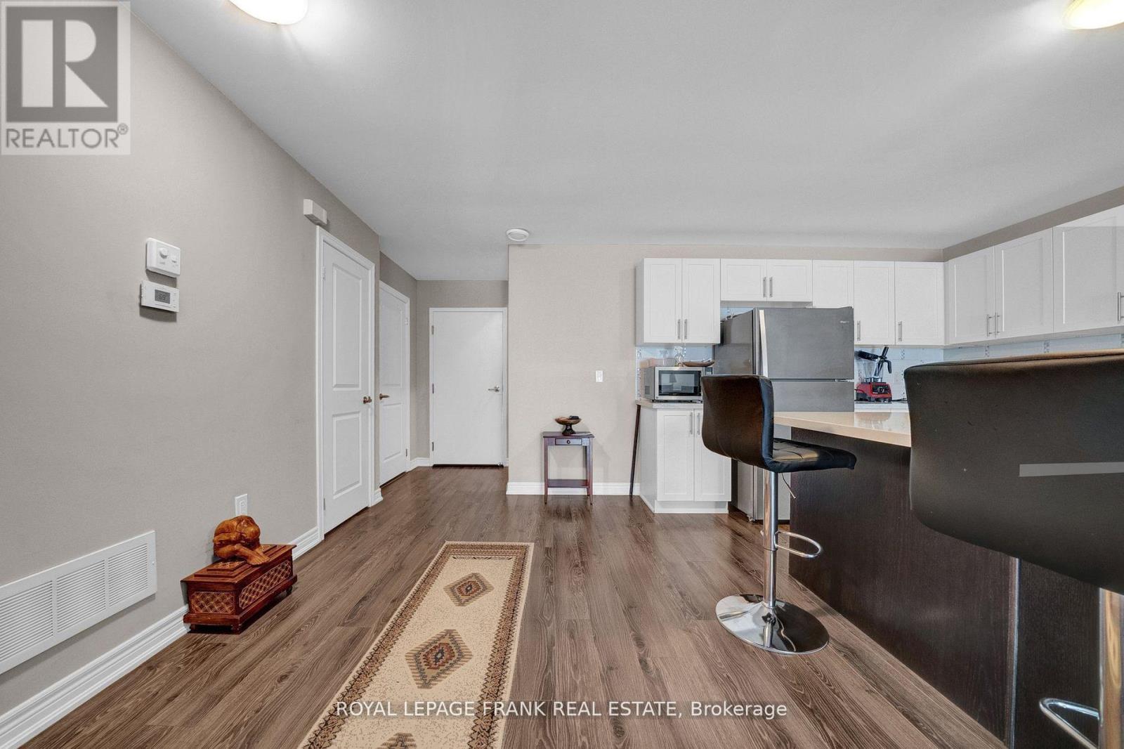 












398 OLIVE AVENUE

,
Oshawa (Central),




Ontario
L1H2R1

