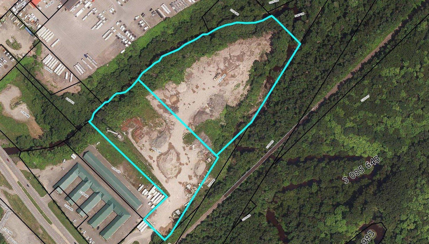 












Ch. des Îles

,
Lévis (Desjardins),







QC
G6W8C3

