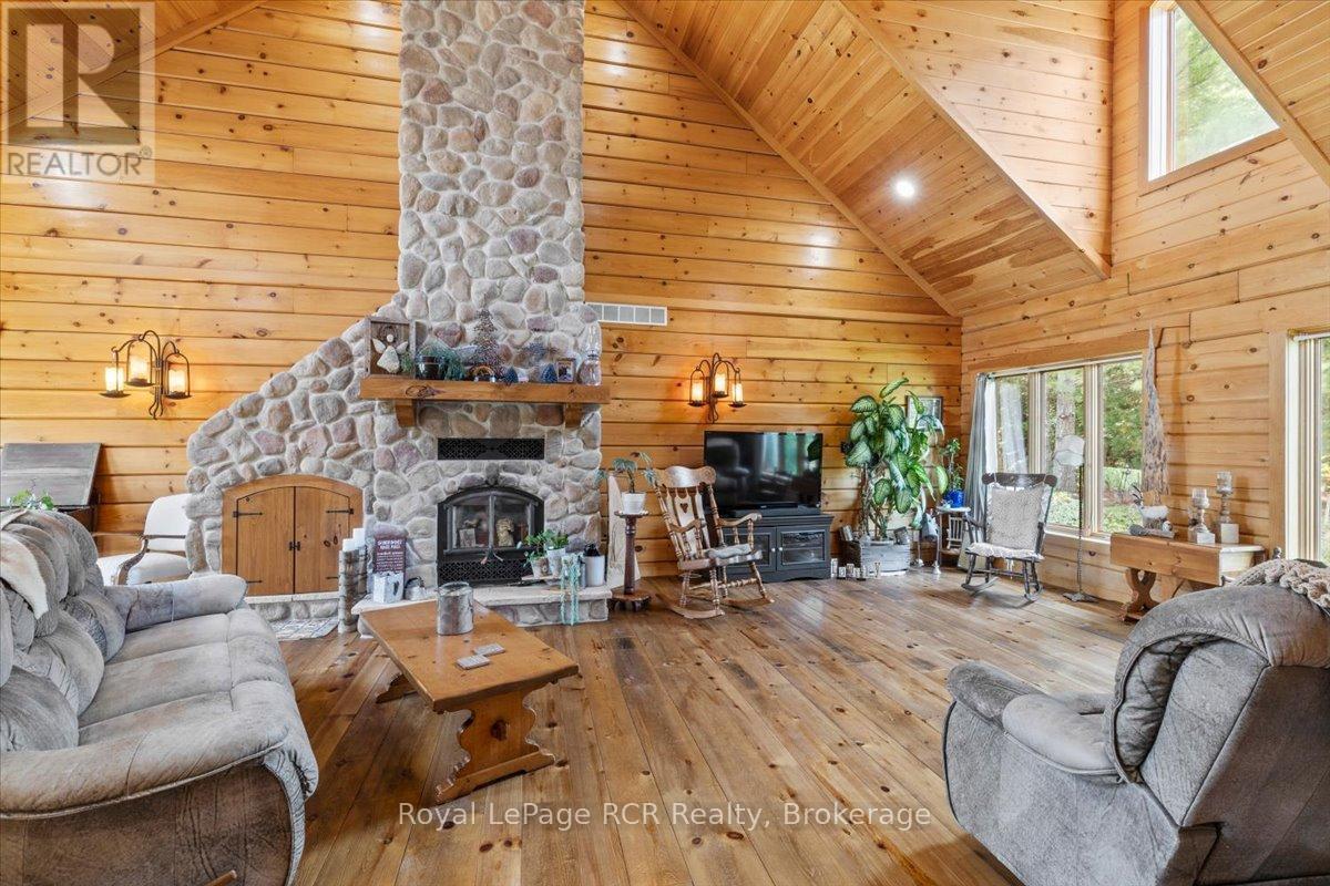 












133195 ALLAN PARK ROAD

,
West Grey,




Ontario
N4N3B8

