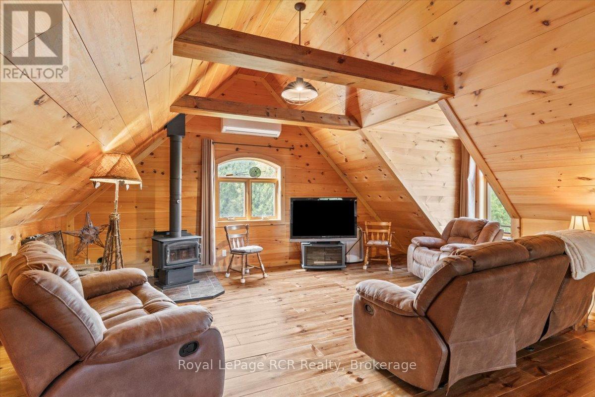












133195 ALLAN PARK ROAD

,
West Grey,




Ontario
N4N3B8

