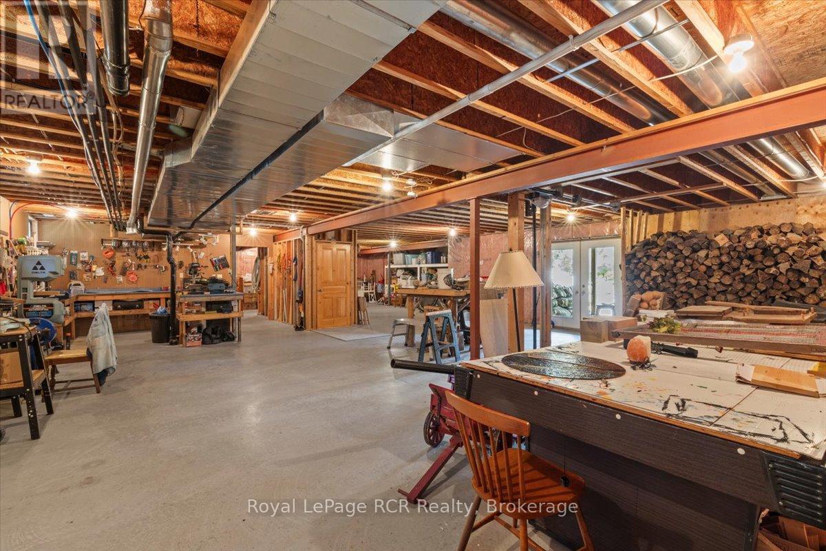 












133195 ALLAN PARK ROAD

,
West Grey,




Ontario
N4N3B8

