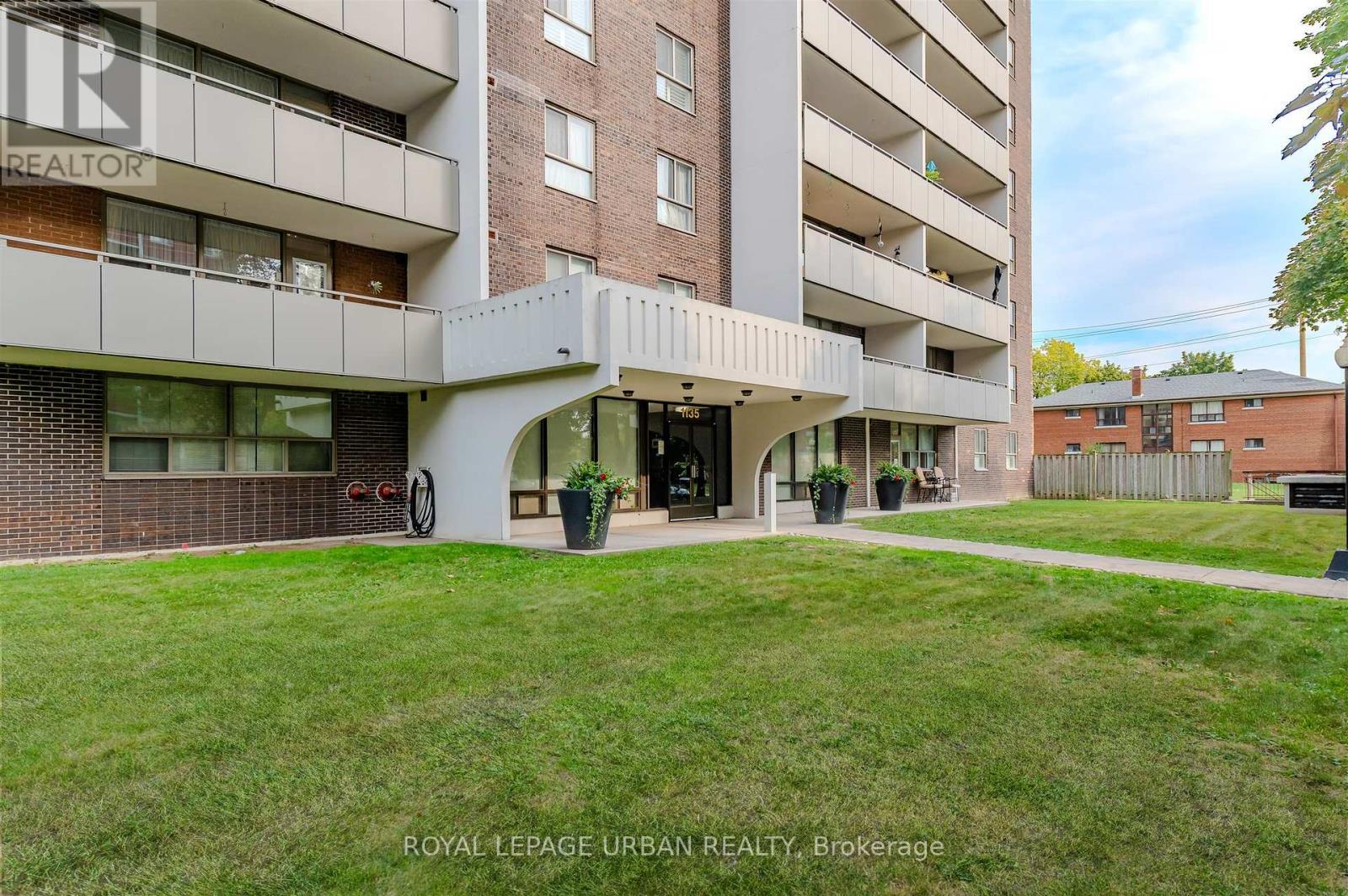 












806 - 1135 LOGAN AVENUE

,
Toronto,




Ontario
M4K3Y2

