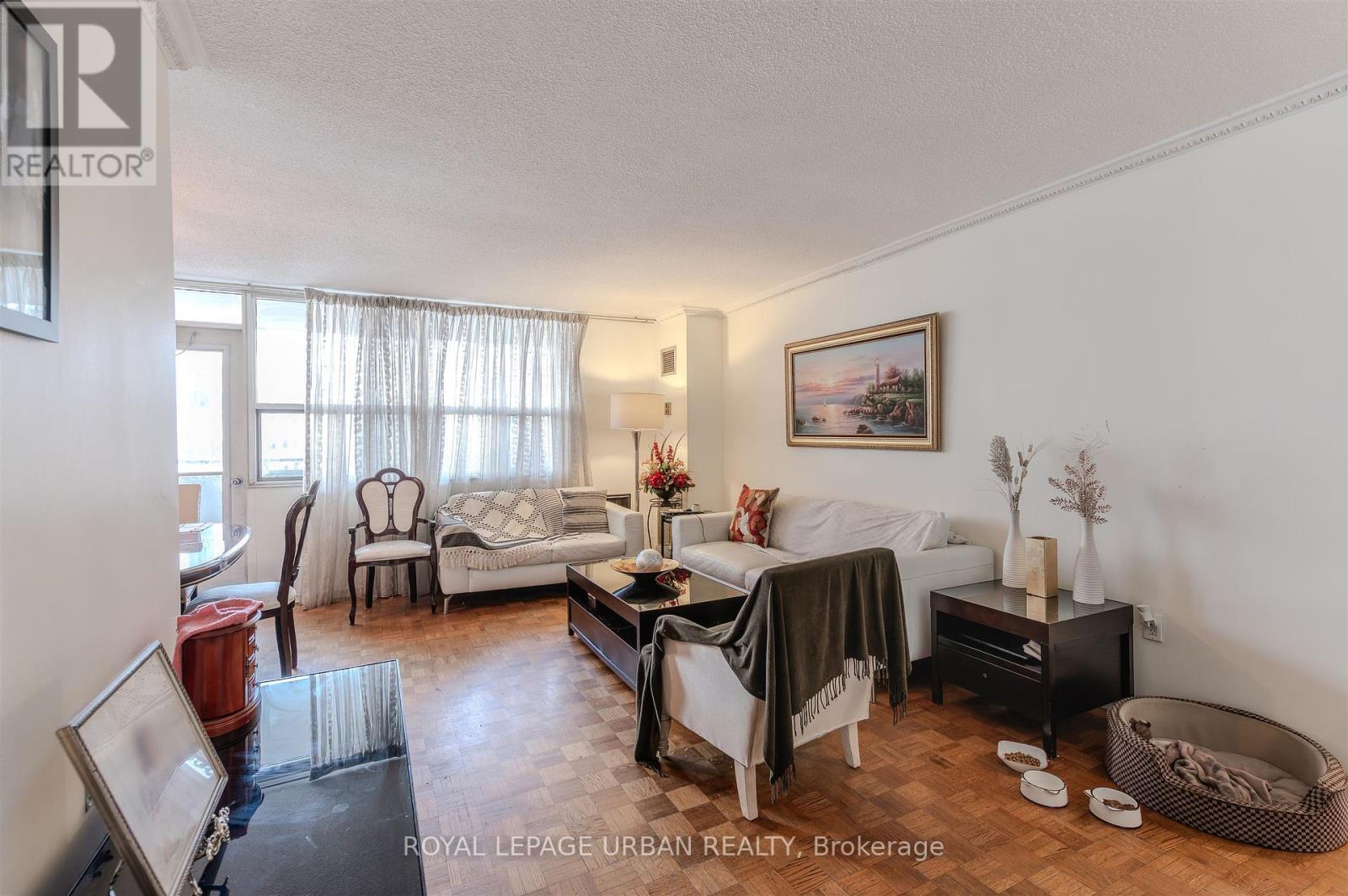 












806 - 1135 LOGAN AVENUE

,
Toronto,




Ontario
M4K3Y2

