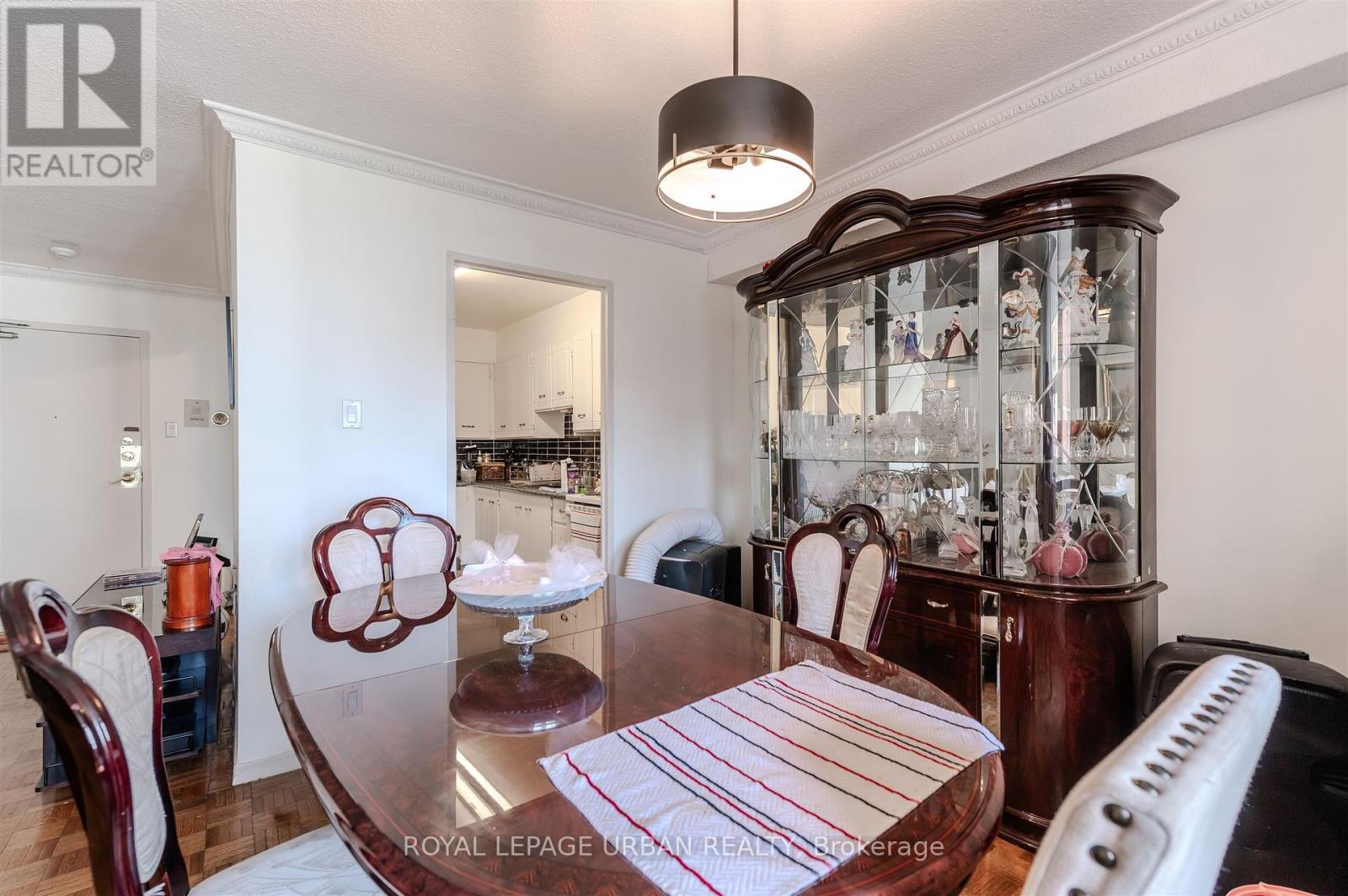 












806 - 1135 LOGAN AVENUE

,
Toronto,




Ontario
M4K3Y2

