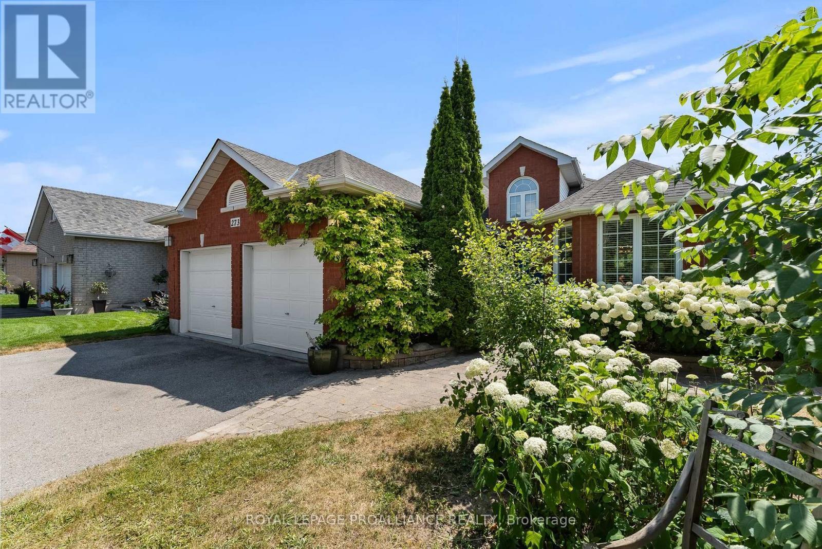 












273 PARKVIEW HILLS DRIVE

,
Cobourg,




Ontario
K9A5S3

