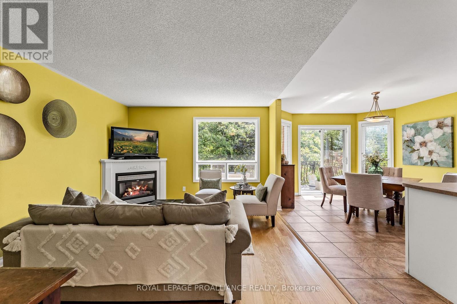 












273 PARKVIEW HILLS DRIVE

,
Cobourg,




Ontario
K9A5S3

