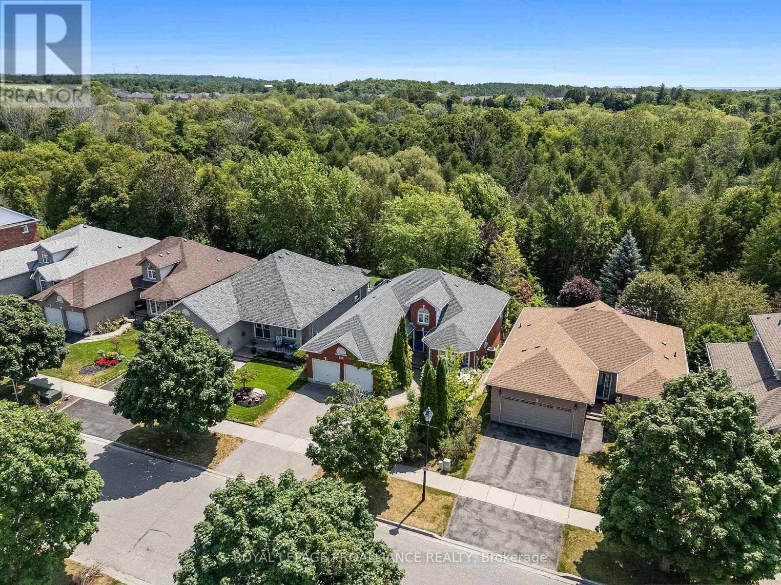 












273 PARKVIEW HILLS DRIVE

,
Cobourg,




Ontario
K9A5S3

