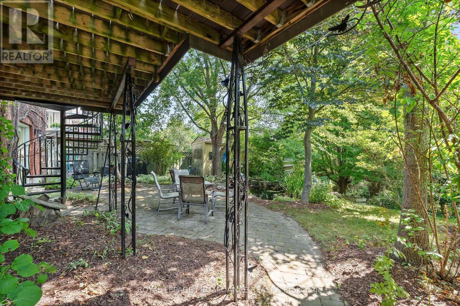 












273 PARKVIEW HILLS DRIVE

,
Cobourg,




Ontario
K9A5S3

