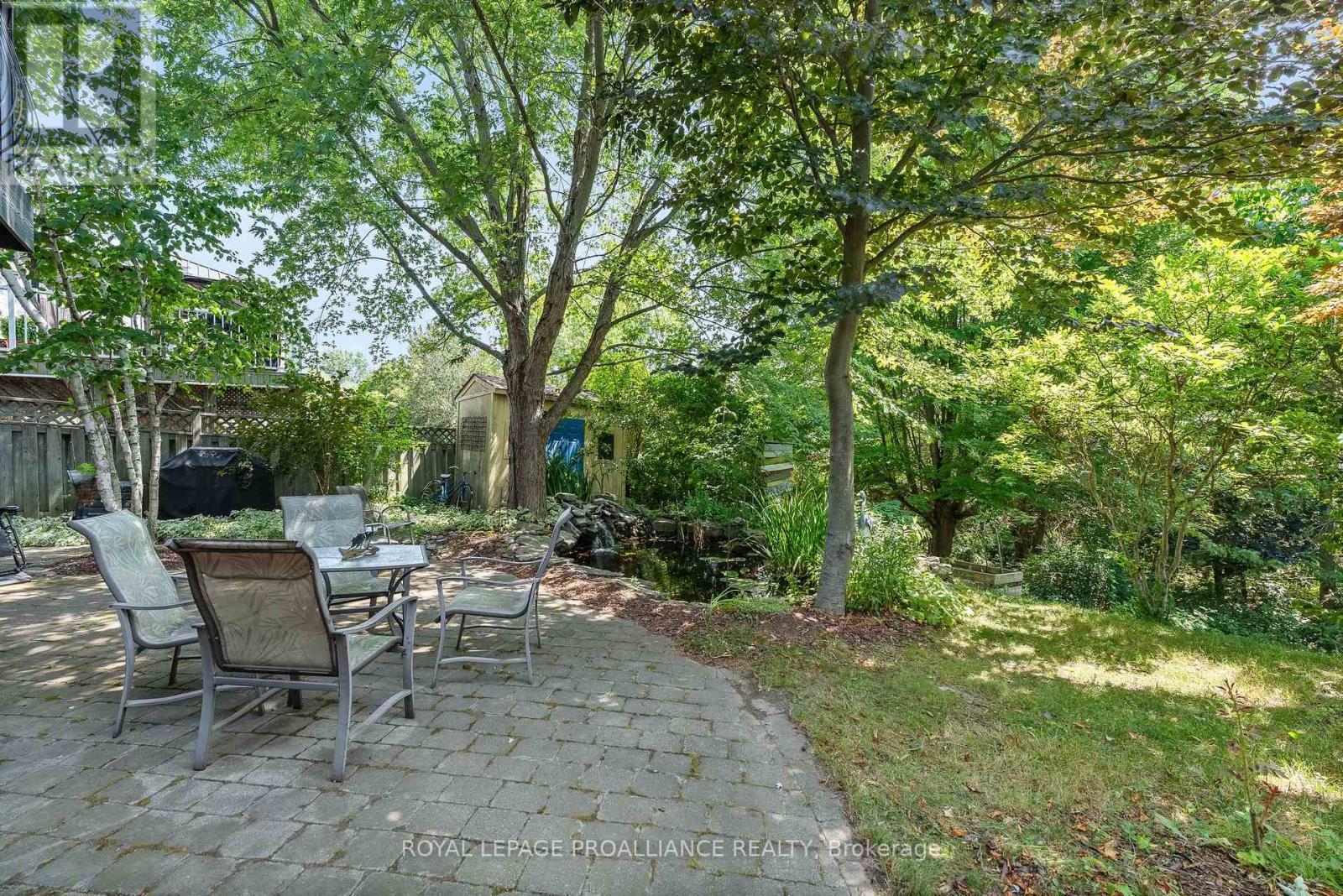 












273 PARKVIEW HILLS DRIVE

,
Cobourg,




Ontario
K9A5S3

