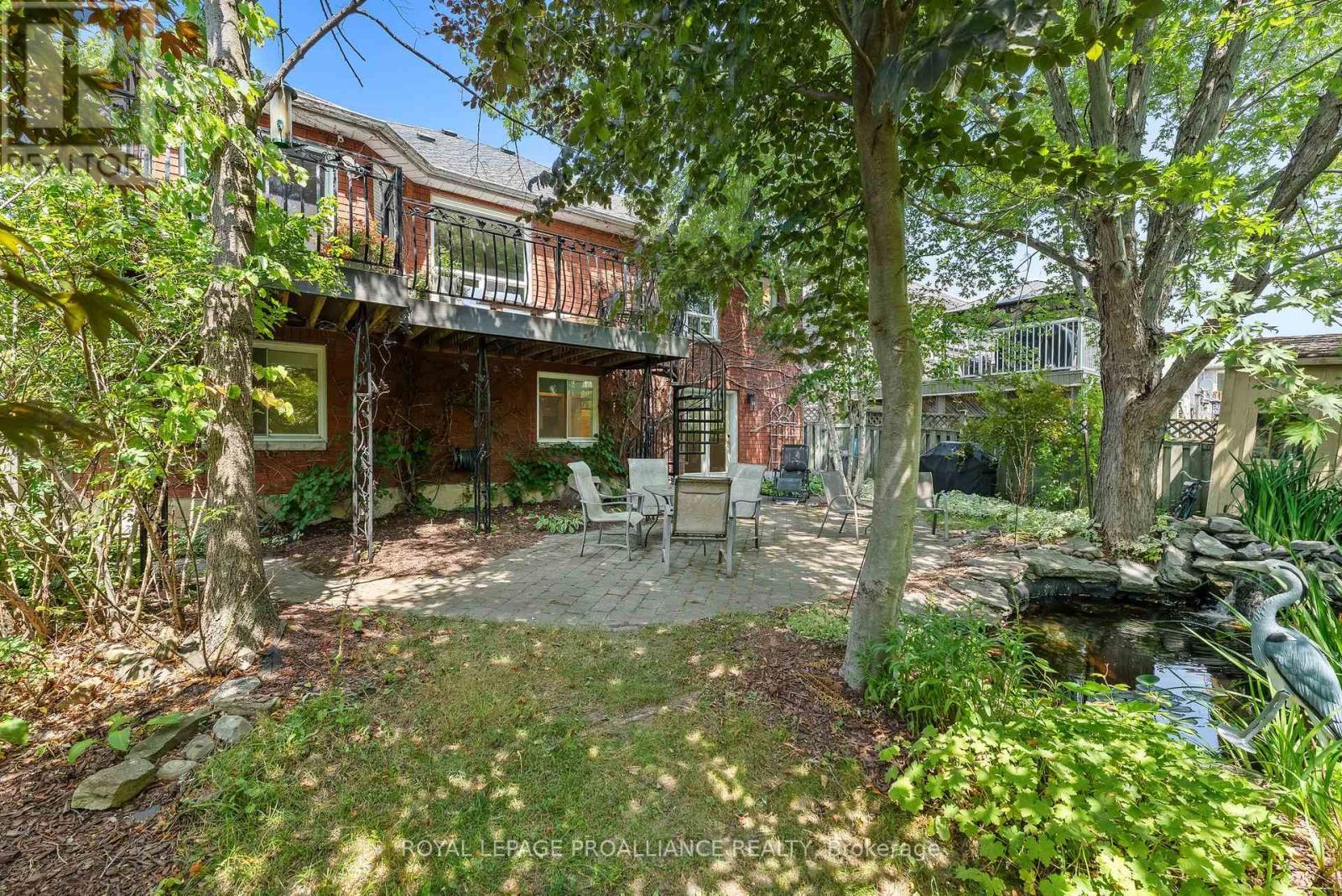 












273 PARKVIEW HILLS DRIVE

,
Cobourg,




Ontario
K9A5S3

