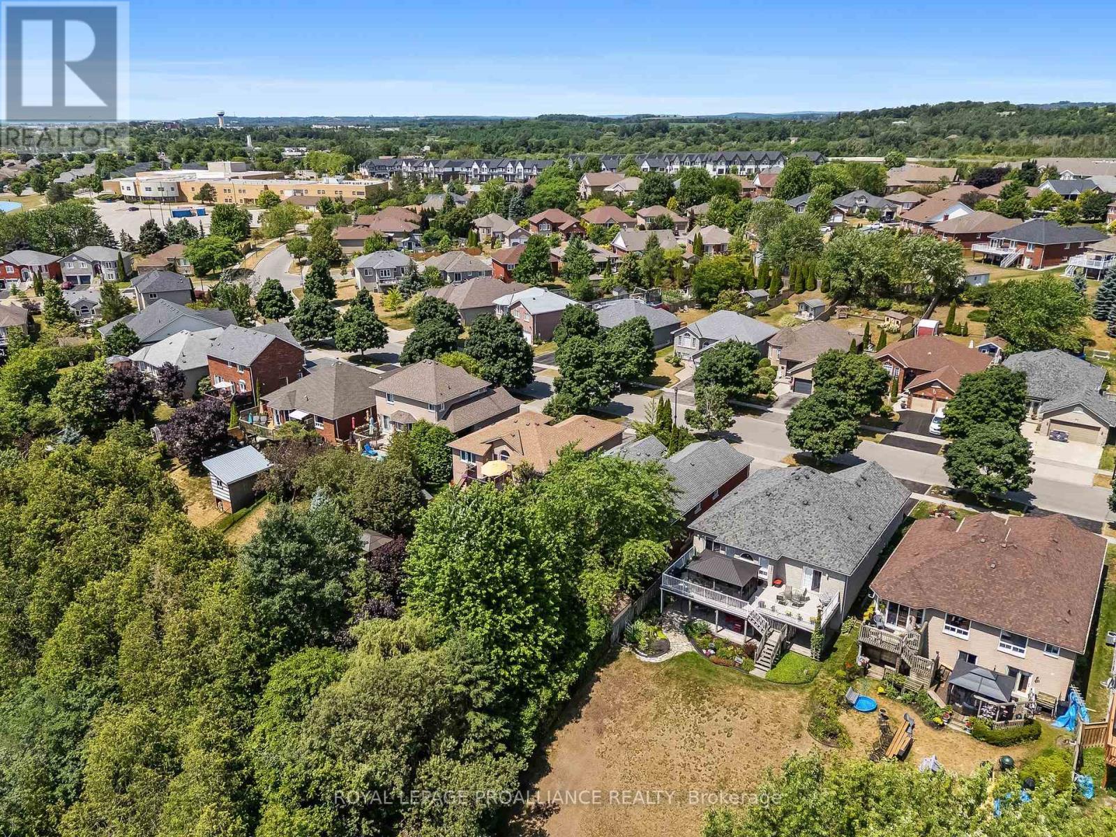 












273 PARKVIEW HILLS DRIVE

,
Cobourg,




Ontario
K9A5S3

