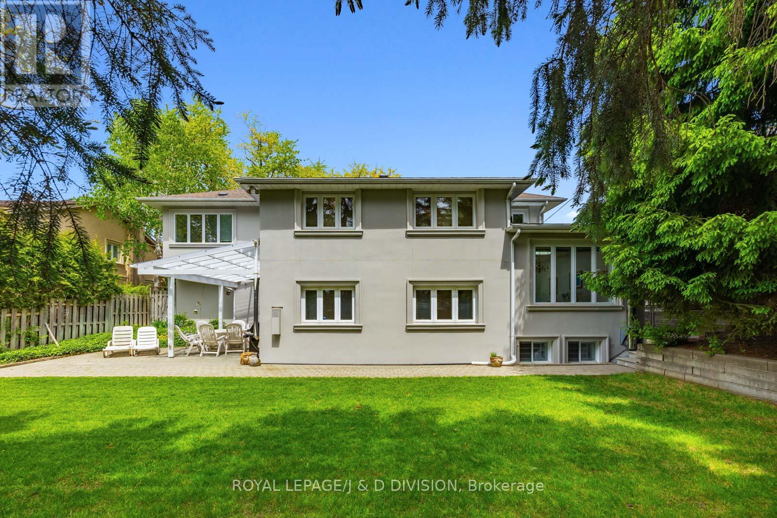 












31 GEORGE HENRY BOULEVARD

,
Toronto,




Ontario
M2J1E3

