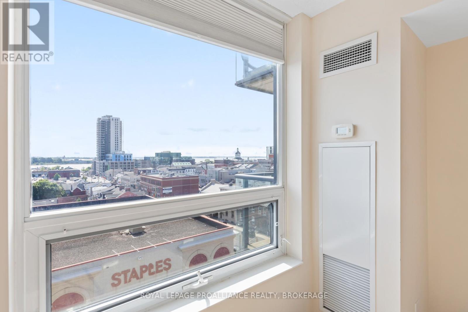 












709 - 121 QUEEN STREET

,
Kingston (East of Sir John A. Blvd),




Ontario
K7K0G6

