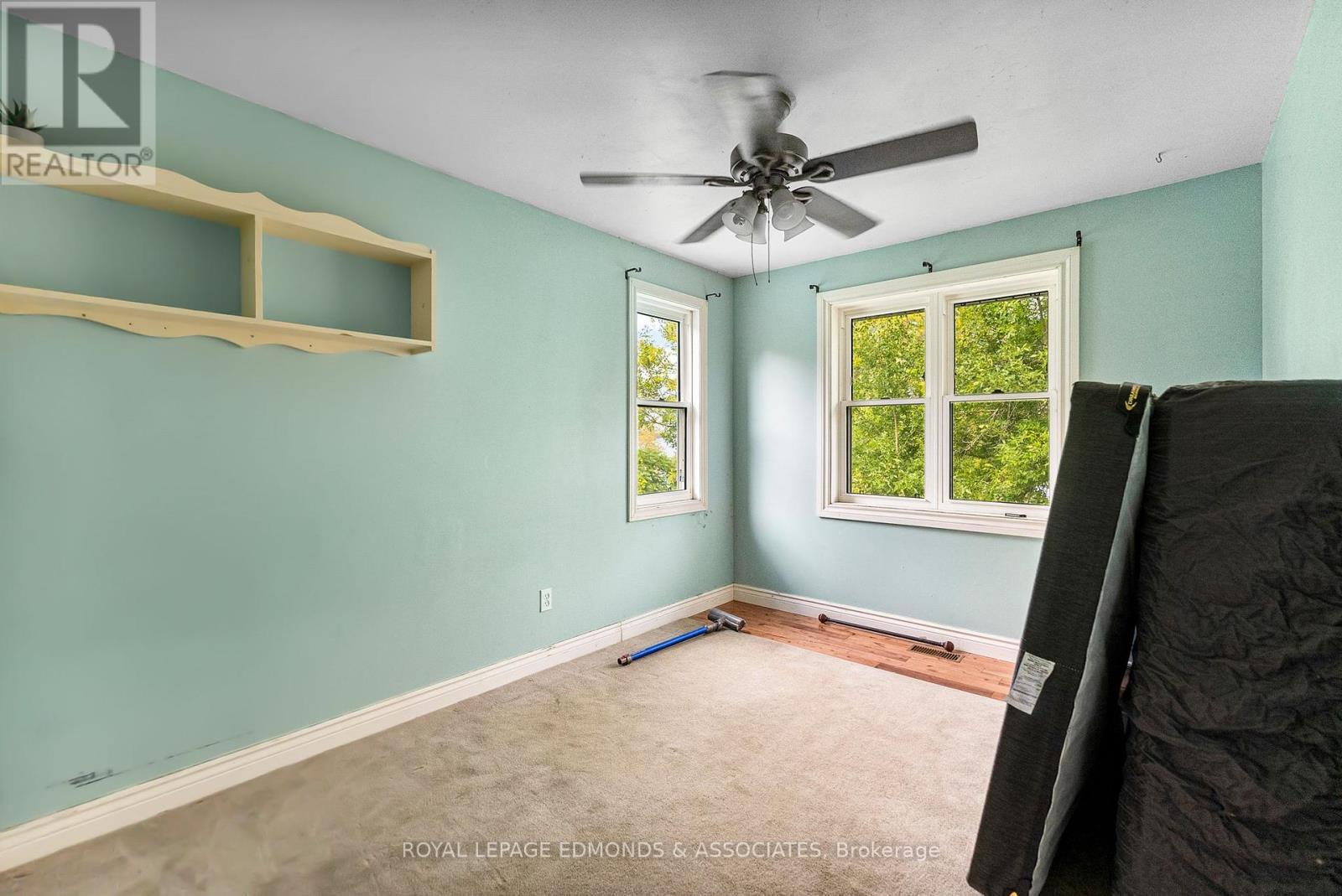 












1095 MOUNTAINVIEW DRIVE

,
Laurentian Valley,




Ontario
K8A8E3

