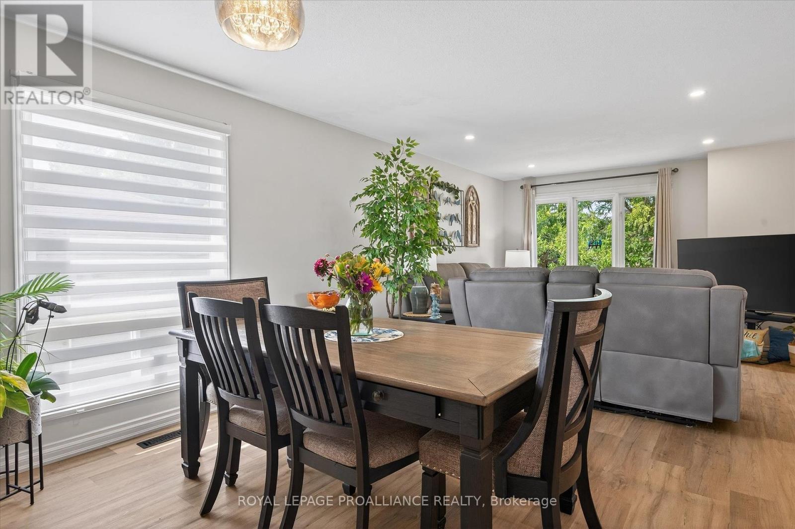 












845 STEWART DRIVE

,
Peterborough (Ashburnham Ward 4),




Ontario
K9J7R3

