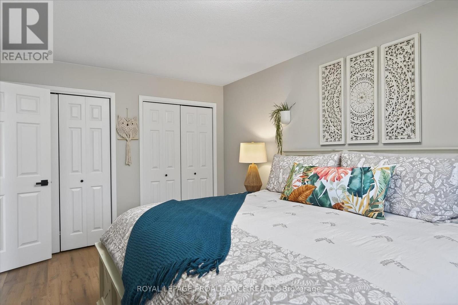 












845 STEWART DRIVE

,
Peterborough (Ashburnham Ward 4),




Ontario
K9J7R3

