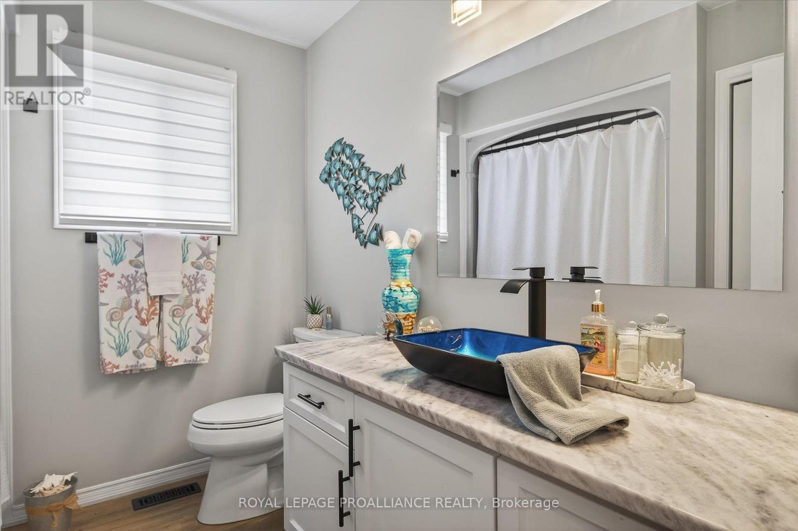 












845 STEWART DRIVE

,
Peterborough (Ashburnham Ward 4),




Ontario
K9J7R3

