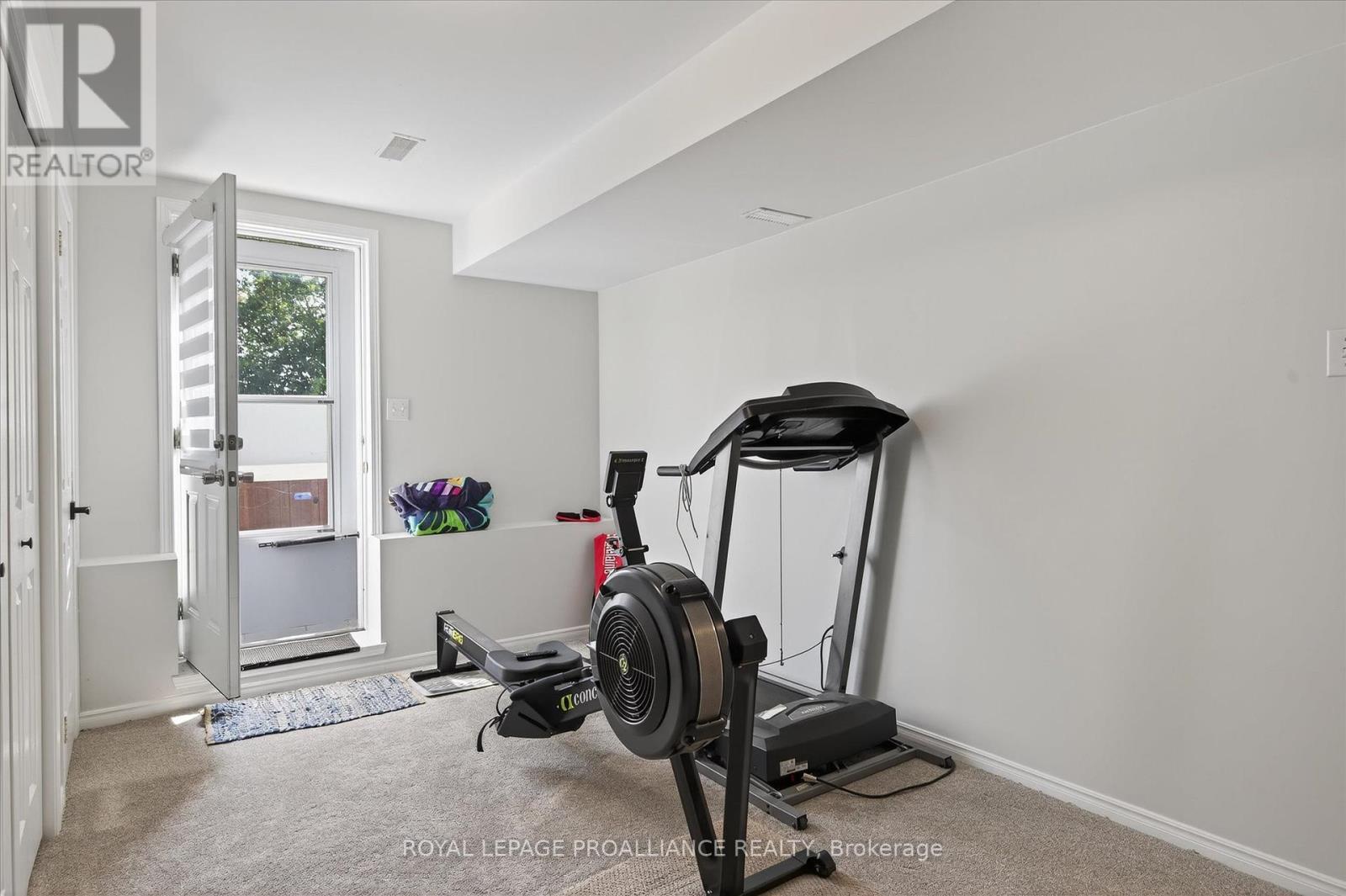 












845 STEWART DRIVE

,
Peterborough (Ashburnham Ward 4),




Ontario
K9J7R3

