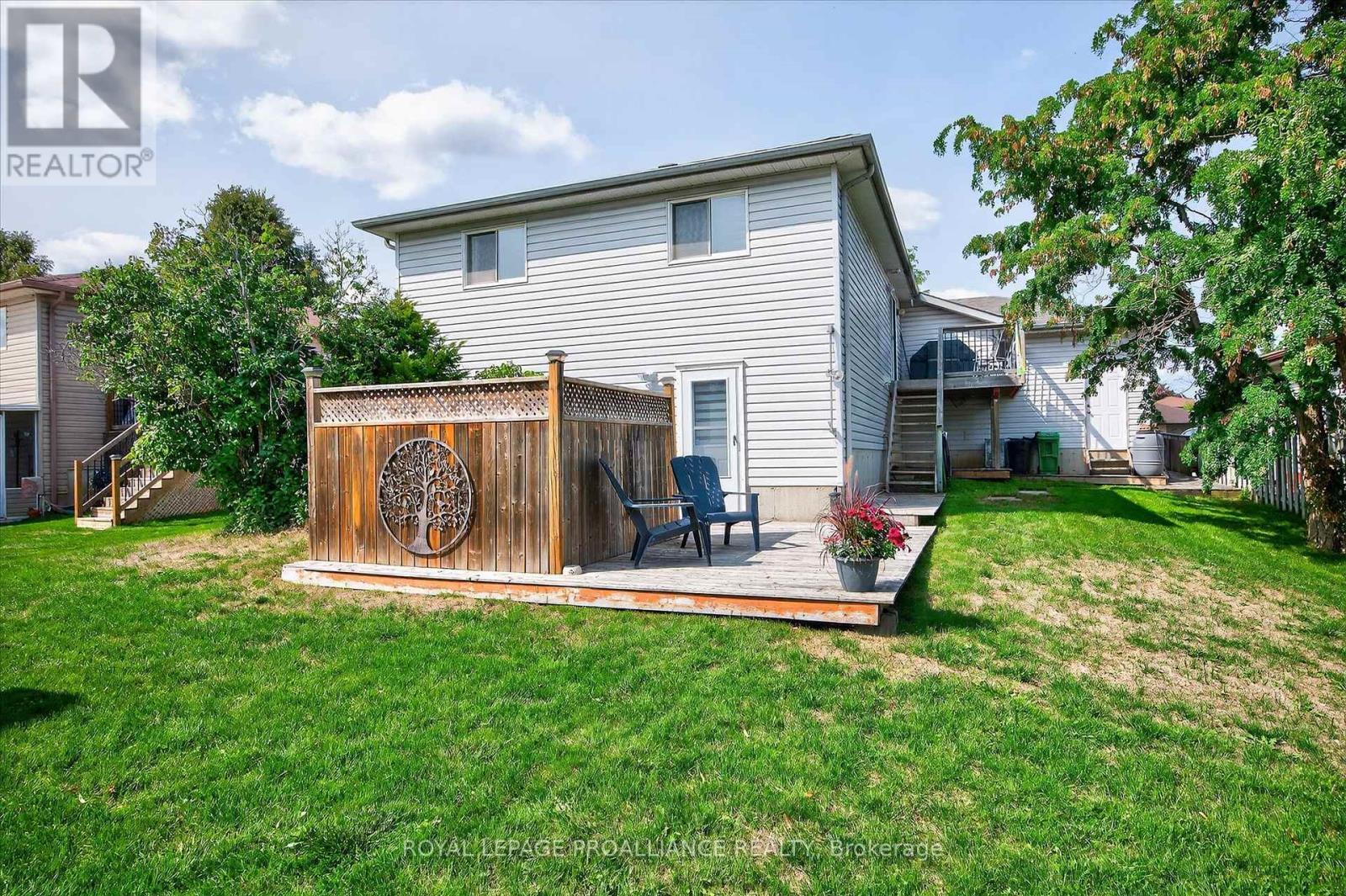 












845 STEWART DRIVE

,
Peterborough (Ashburnham Ward 4),




Ontario
K9J7R3

