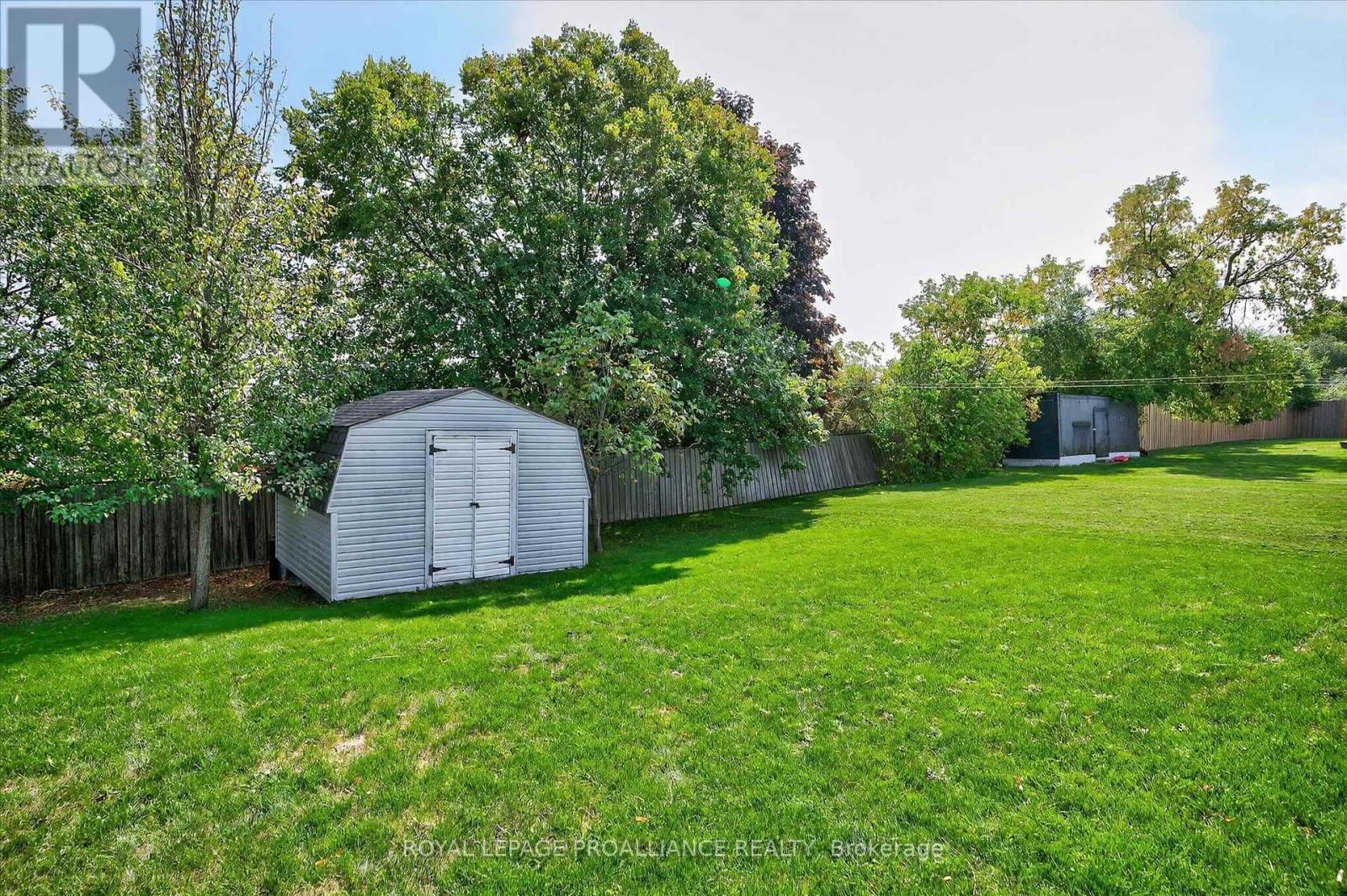 












845 STEWART DRIVE

,
Peterborough (Ashburnham Ward 4),




Ontario
K9J7R3

