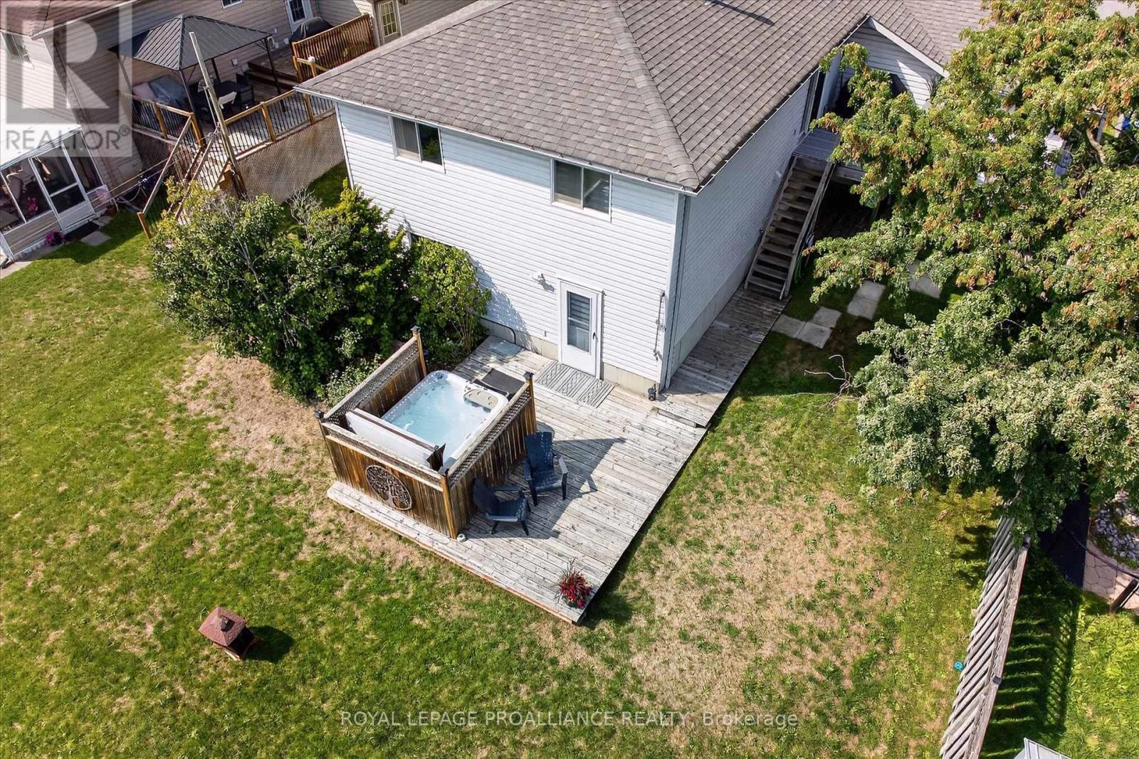 












845 STEWART DRIVE

,
Peterborough (Ashburnham Ward 4),




Ontario
K9J7R3

