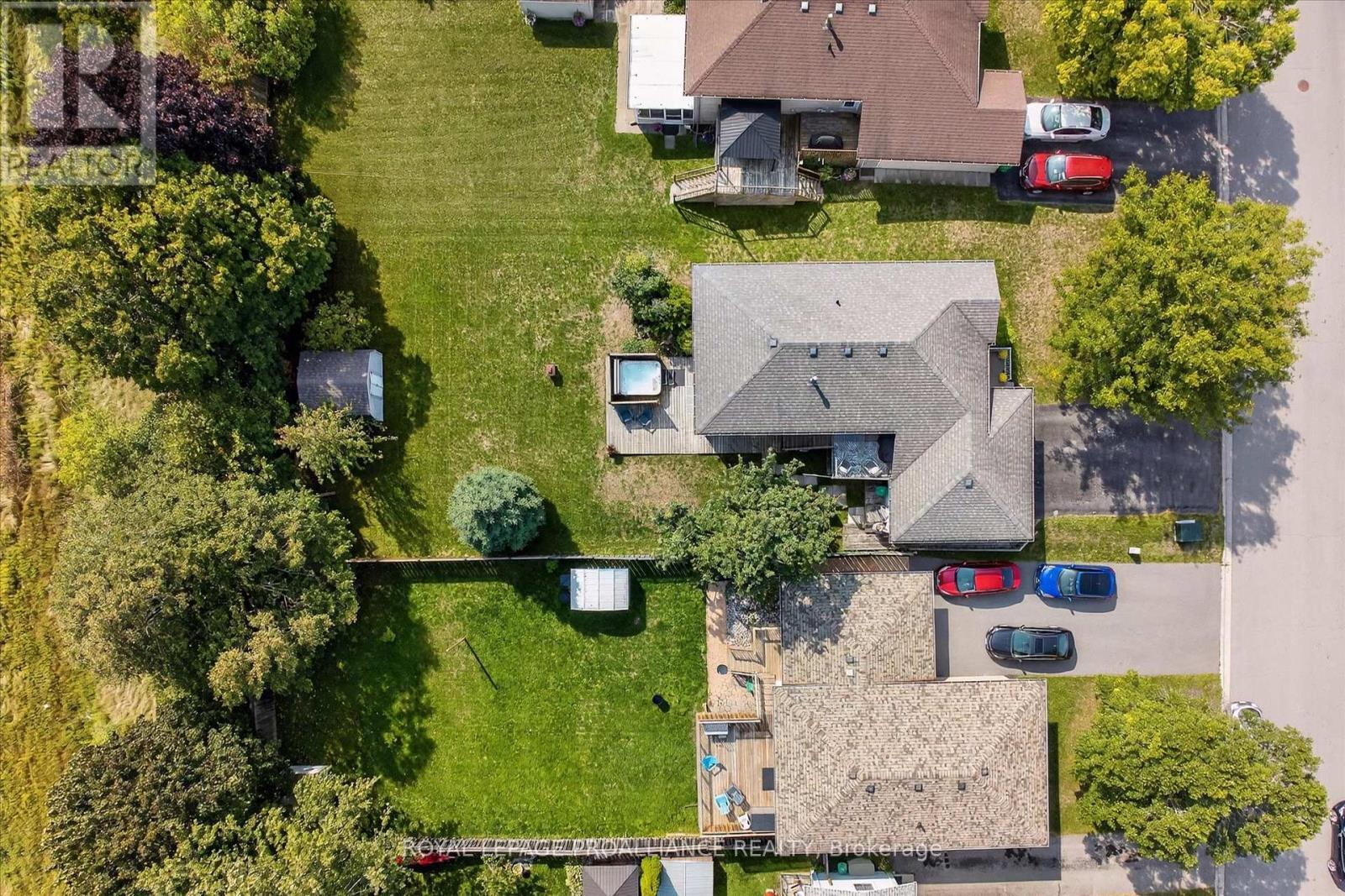 












845 STEWART DRIVE

,
Peterborough (Ashburnham Ward 4),




Ontario
K9J7R3

