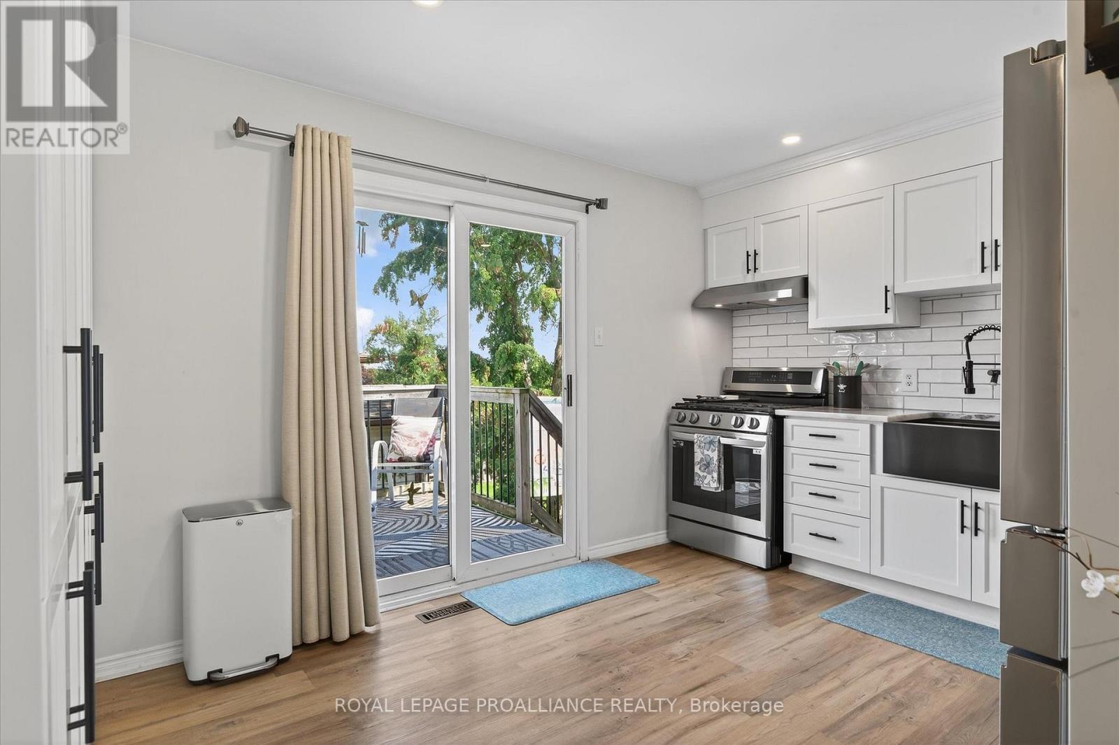 












845 STEWART DRIVE

,
Peterborough (Ashburnham Ward 4),




Ontario
K9J7R3

