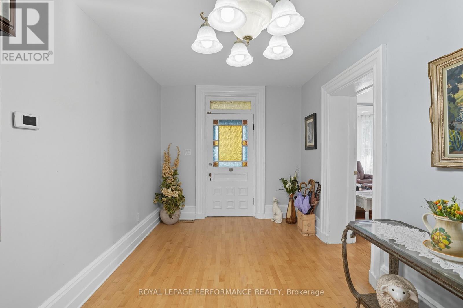 












8 JOHN STREET

,
Champlain,




Ontario
K0B1K0

