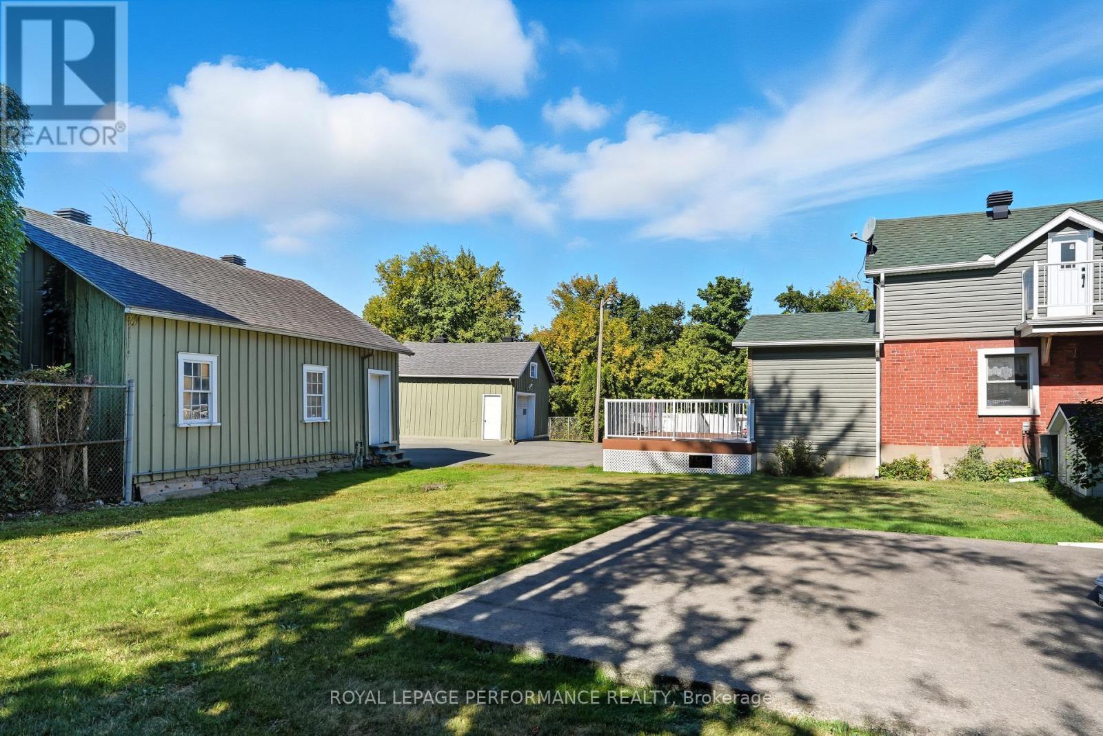 












8 JOHN STREET

,
Champlain,




Ontario
K0B1K0


