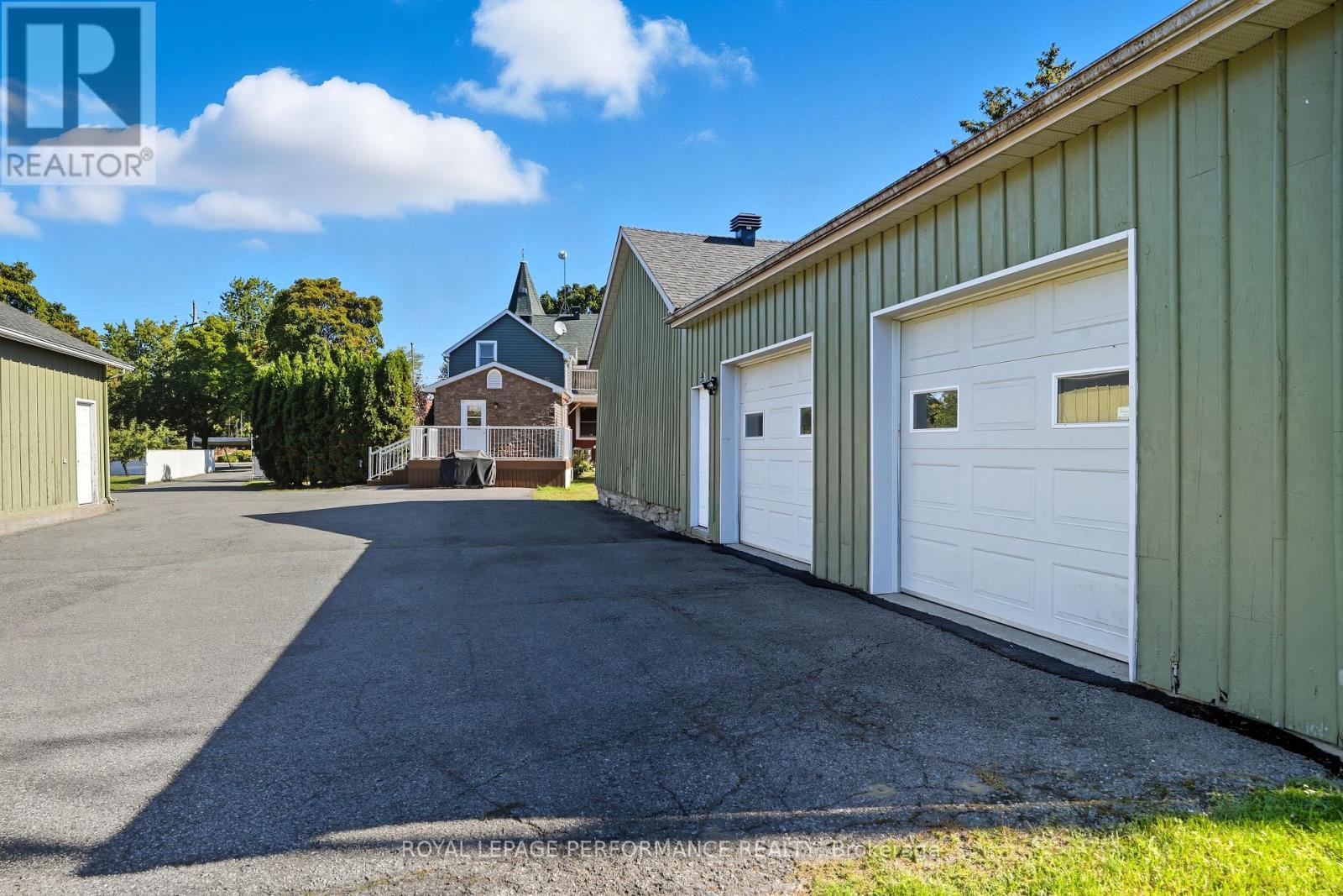 












8 JOHN STREET

,
Champlain,




Ontario
K0B1K0

