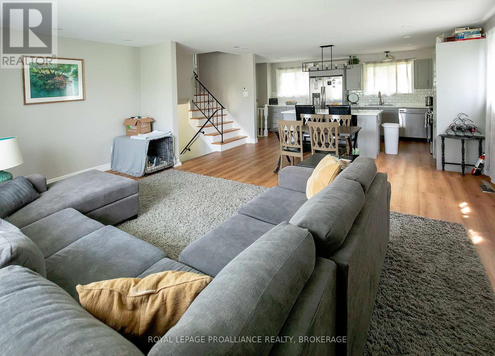 












296 OLYMPUS AVENUE

,
Kingston (City SouthWest),




Ontario
K7M4T9

