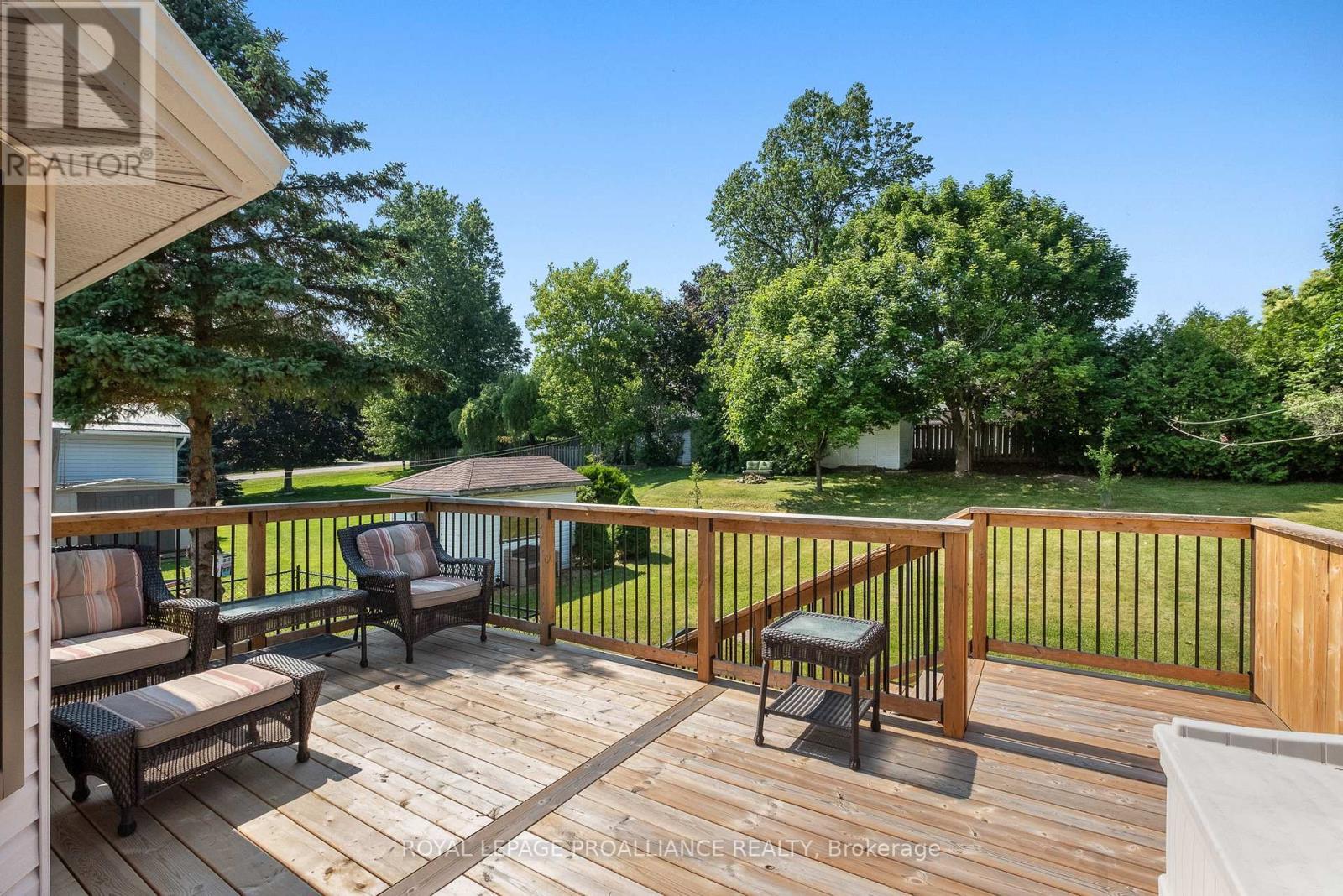 












10 LENORE AVENUE

,
Hamilton Township,




Ontario
K9A5M2

