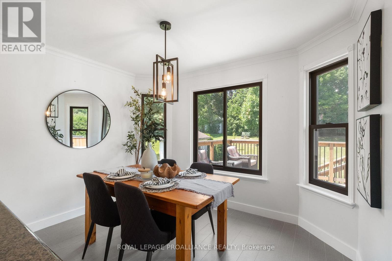 












10 LENORE AVENUE

,
Hamilton Township,




Ontario
K9A5M2

