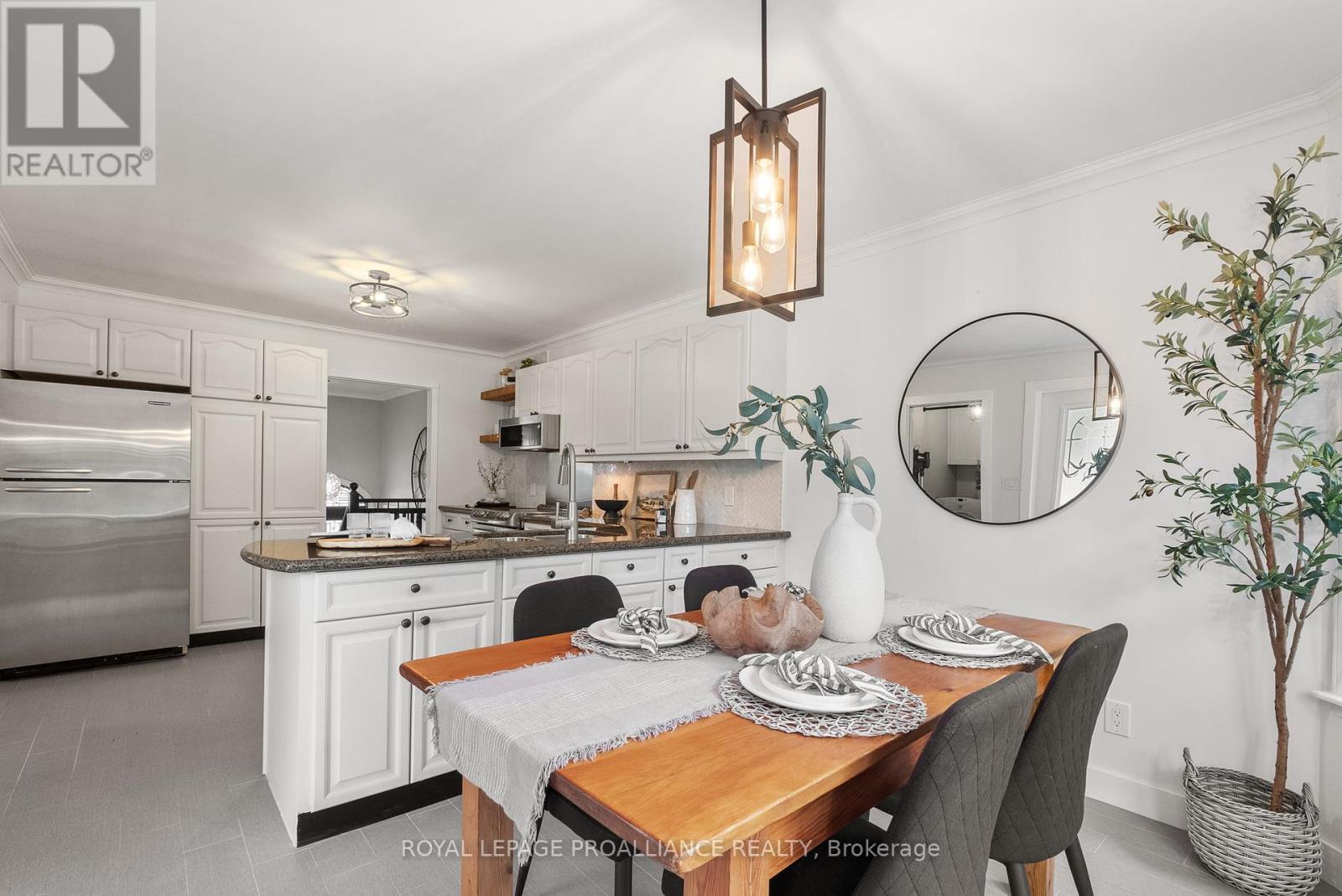 












10 LENORE AVENUE

,
Hamilton Township,




Ontario
K9A5M2

