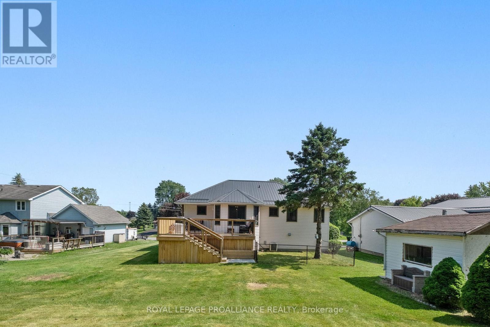 












10 LENORE AVENUE

,
Hamilton Township,




Ontario
K9A5M2

