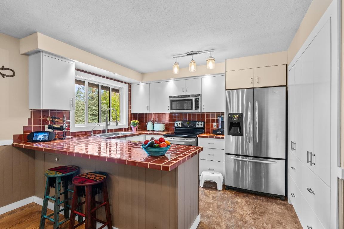 









602


Johnson

Crescent,
Oliver,




BC
V0H 1T5

